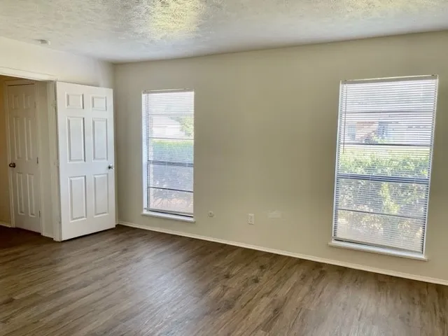 Single Family Residence For Rent in Tarrant County , 4020 Blue Flag Lane, Fort Worth, Texas 76137, 3 Bedroom, 2 Bathroom, 2 Garage spaces, 1,454 Sqft, built in 1978, mls#21291677, Real Estate Agent in Fort Worth, Homes For Rent in Tarrant county, Homes For Rent in Fort Worth, Realtor in Fort Worth Texas, Real Estate Brokerage Independent Realty Texas, Luminita Cordes Realtor