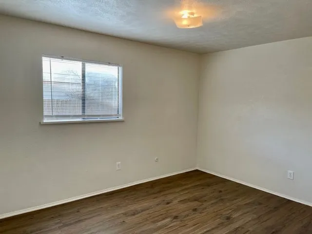 Single Family Residence For Rent in Tarrant County , 4020 Blue Flag Lane, Fort Worth, Texas 76137, 3 Bedroom, 2 Bathroom, 2 Garage spaces, 1,454 Sqft, built in 1978, mls#21291677, Real Estate Agent in Fort Worth, Homes For Rent in Tarrant county, Homes For Rent in Fort Worth, Realtor in Fort Worth Texas, Real Estate Brokerage Independent Realty Texas, Luminita Cordes Realtor