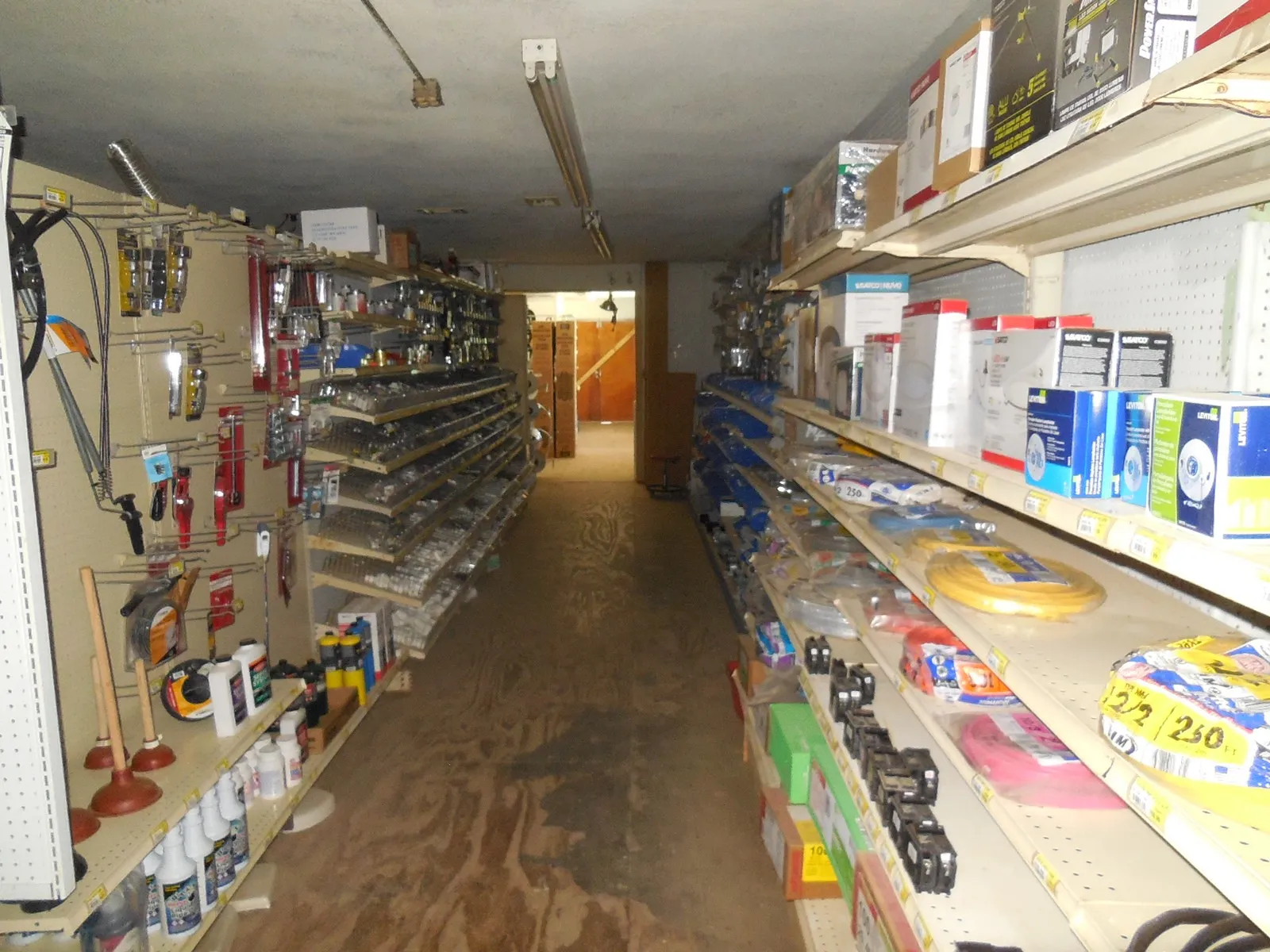 Retail For Sale in Eastland County , 709 W Loop 254, Ranger, Texas 76470, 0, 0, Garage spaces, 0 Sqft, built in 1950, mls#21291679, Real Estate Agent in Ranger, Homes For Sale in Eastland county, Homes For Sale in Ranger, Realtor in Ranger Texas, Real Estate Brokerage Independent Realty Texas, Luminita Cordes Realtor