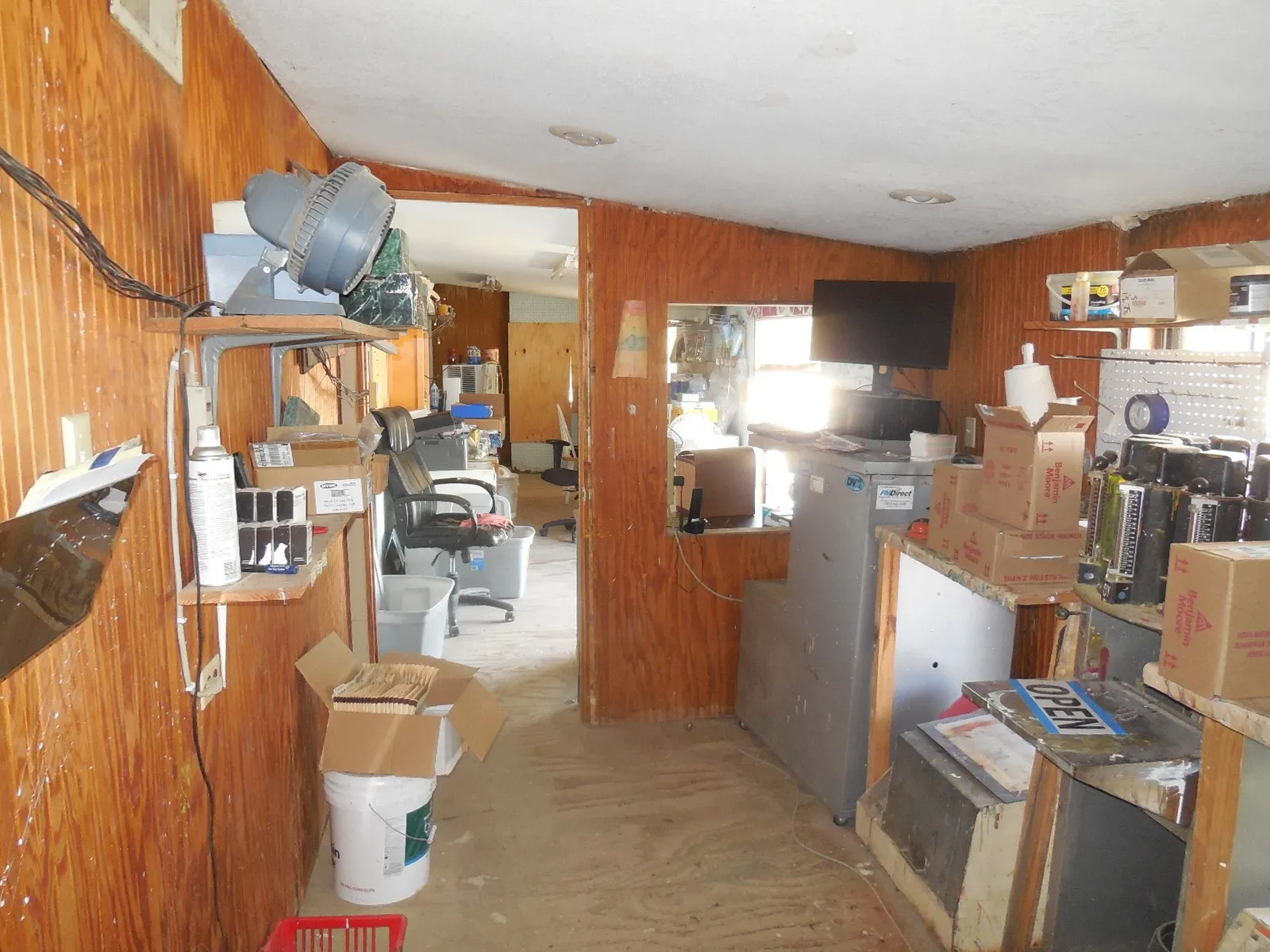 Retail For Sale in Eastland County , 709 W Loop 254, Ranger, Texas 76470, 0, 0, Garage spaces, 0 Sqft, built in 1950, mls#21291679, Real Estate Agent in Ranger, Homes For Sale in Eastland county, Homes For Sale in Ranger, Realtor in Ranger Texas, Real Estate Brokerage Independent Realty Texas, Luminita Cordes Realtor