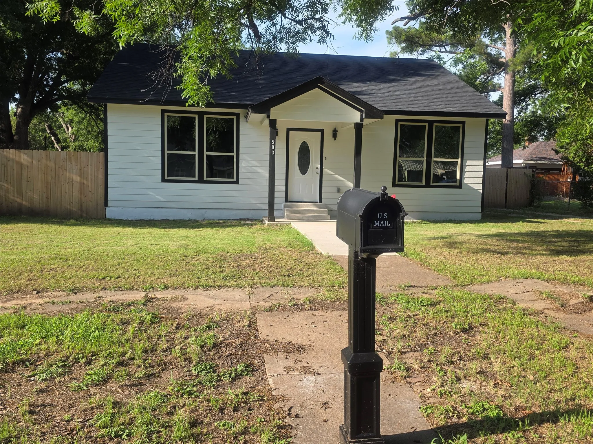 Single Family Residence For Sale in Young County , 503 W Elm Street, Olney, Texas 76374, 3 Bedrooms, 2 Bathrooms, Garage spaces, 1,352 Sqft, built in 2025, Price $279,900, mls#21291695, Real Estate Agent in Olney, Homes For Sale in Young county, Homes For Sale in Olney, Realtor in Olney Texas, Real Estate Brokerage Independent Realty Texas, Luminita Cordes Realtor