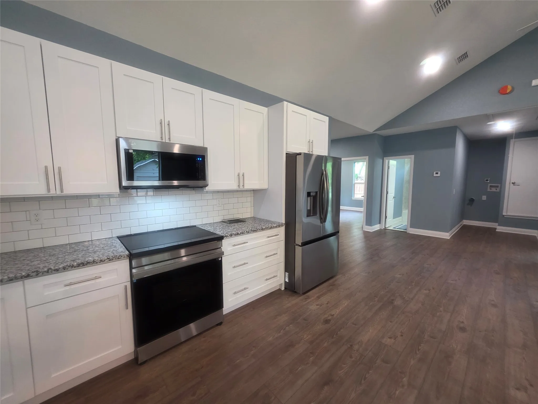 Single Family Residence For Sale in Young County , 503 W Elm Street, Olney, Texas 76374, 3 Bedrooms, 2 Bathrooms, Garage spaces, 1,352 Sqft, built in 2025, Price $279,900, mls#21291695, Real Estate Agent in Olney, Homes For Sale in Young county, Homes For Sale in Olney, Realtor in Olney Texas, Real Estate Brokerage Independent Realty Texas, Luminita Cordes Realtor