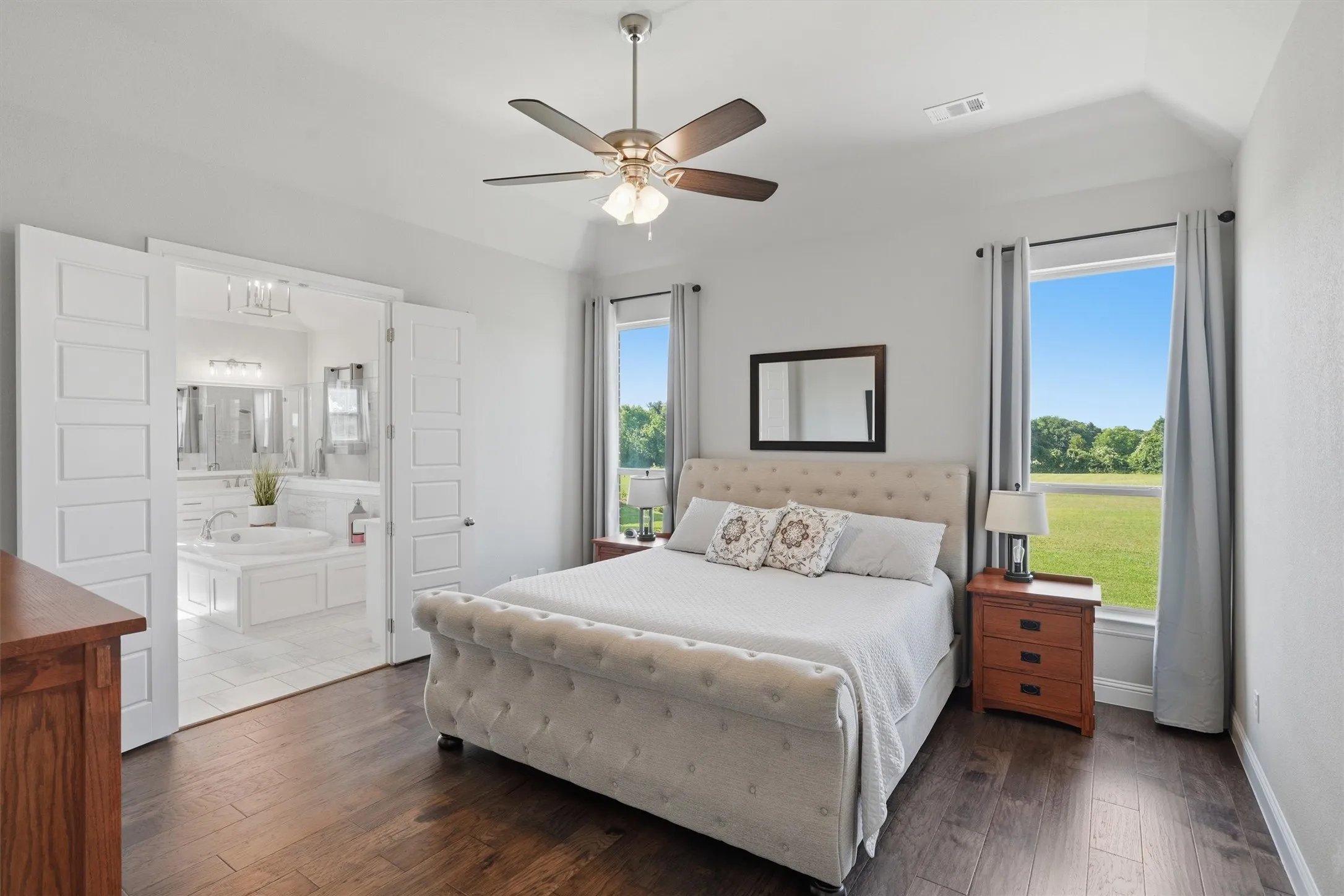 Single Family Residence For Sale in Wise County , 917 County Road 2175, Decatur, Texas 76234, 4 Bedroom, 3 Bathroom, 3 Garage spaces, 2,752 Sqft, built in 2021, mls#21290725, Real Estate Agent in Decatur, Homes For Sale in Wise county, Homes For Sale in Decatur, Realtor in Decatur Texas, Real Estate Brokerage Independent Realty Texas, Luminita Cordes Realtor