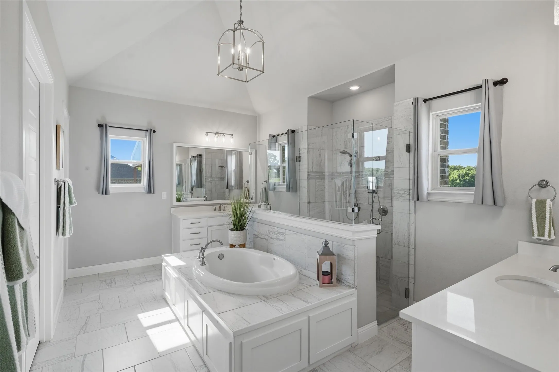 Single Family Residence For Sale in Wise County , 917 County Road 2175, Decatur, Texas 76234, 4 Bedroom, 3 Bathroom, 3 Garage spaces, 2,752 Sqft, built in 2021, mls#21290725, Real Estate Agent in Decatur, Homes For Sale in Wise county, Homes For Sale in Decatur, Realtor in Decatur Texas, Real Estate Brokerage Independent Realty Texas, Luminita Cordes Realtor