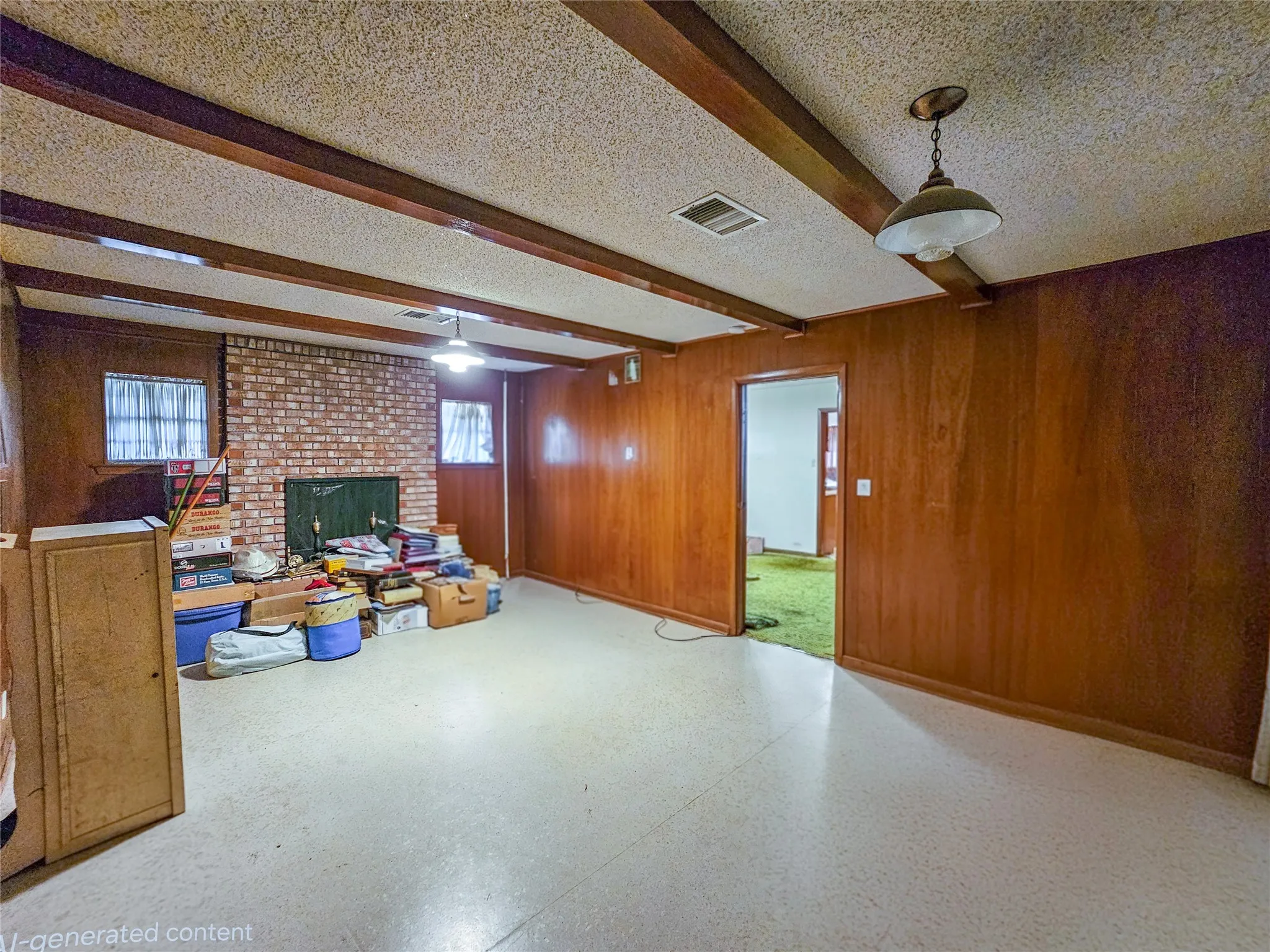 Single Family Residence For Sale in Nolan County , 1002 Ridgecrest Street, Sweetwater, Texas 79556, 3 Bedroom, 2 Bathroom, 2 Garage spaces, 1,745 Sqft, built in 1990, mls#21291179, Real Estate Agent in Sweetwater, Homes For Sale in Nolan county, Homes For Sale in Sweetwater, Realtor in Sweetwater Texas, Real Estate Brokerage Independent Realty Texas, Luminita Cordes Realtor