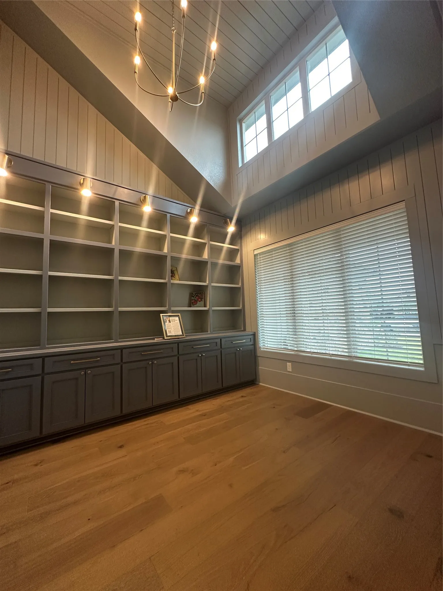 Single Family Residence For Sale in Mc Lennan County , 1032 Queen Elizabeth Drive, Waco, Texas 76657, 4 Bedrooms, 4 Bathrooms, 2 Garage spaces, 2,648 Sqft, built in 2026, Price $725,000, mls#21288424, Real Estate Agent in Waco, Homes For Sale in Mc Lennan county, Homes For Sale in Waco, Realtor in Waco Texas, Real Estate Brokerage Independent Realty Texas, Luminita Cordes Realtor