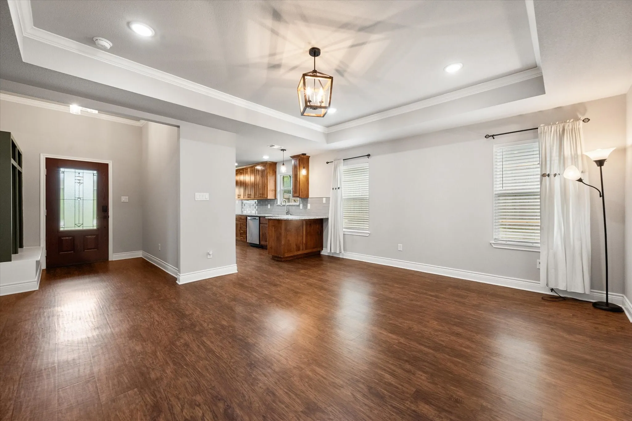 Single Family Residence For Sale in Hood County , 2514 San Gabriel Drive, Granbury, Texas 76048, 3 Bedroom, 2 Bathroom, 2 Garage spaces, 1,478 Sqft, built in 2021, mls#21291689, Real Estate Agent in Granbury, Homes For Sale in Hood county, Homes For Sale in Granbury, Realtor in Granbury Texas, Real Estate Brokerage Independent Realty Texas, Luminita Cordes Realtor