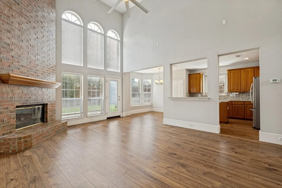 Single Family Residence For Sale in Collin County , 3912 Sunflower Lane, Plano, Texas 75025, 4 Bedroom, 4 Bathroom, 2 Garage spaces, 3,077 Sqft, built in 1995, mls#21291655, Real Estate Agent in Plano, Homes For Sale in Collin county, Homes For Sale in Plano, Realtor in Plano Texas, Real Estate Brokerage Independent Realty Texas, Luminita Cordes Realtor