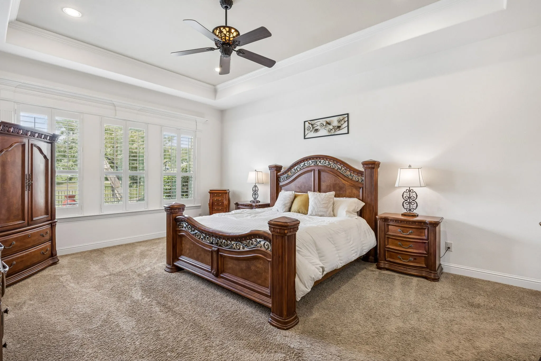 Single Family Residence For Sale in Tarrant County , 6008 The Resort Boulevard, Fort Worth, Texas 76179, 5 Bedroom, 5 Bathroom, 3 Garage spaces, 3,769 Sqft, built in 2012, mls#21291056, Real Estate Agent in Fort Worth, Homes For Sale in Tarrant county, Homes For Sale in Fort Worth, Realtor in Fort Worth Texas, Real Estate Brokerage Independent Realty Texas, Luminita Cordes Realtor