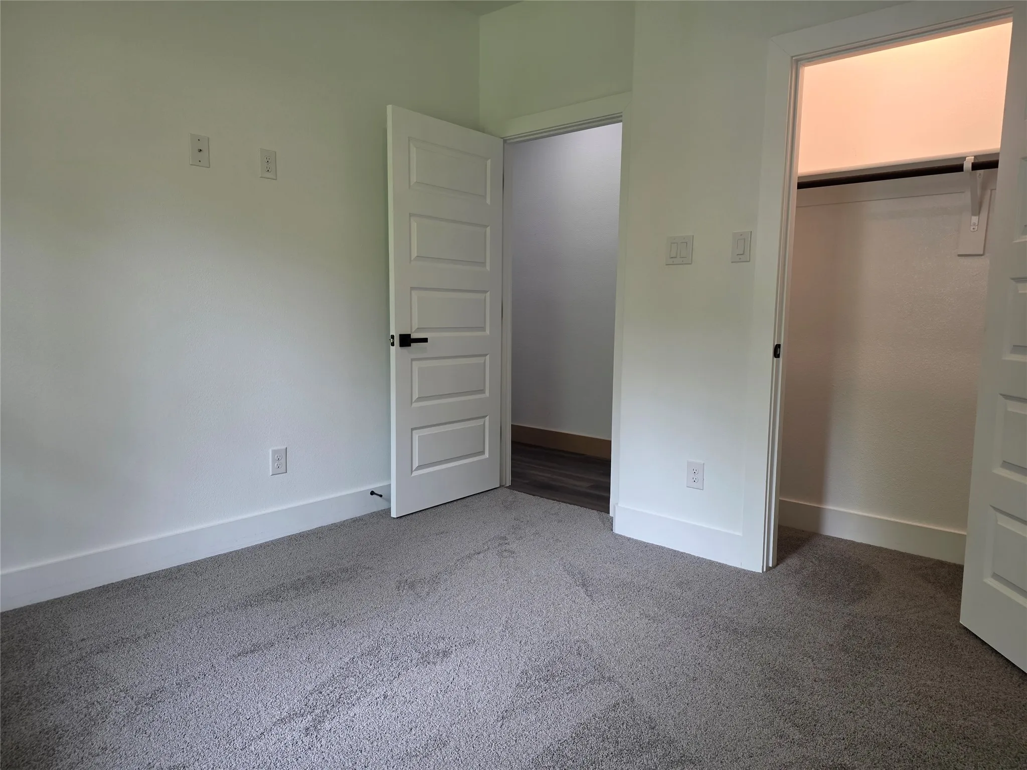 Single Family Residence For Sale in Dallas County , 322 W Brownlee Avenue, Dallas, Texas 75224, 3 Bedrooms, 2 Bathrooms, 2 Garage spaces, 1,551 Sqft, built in 2026, Price $290,000, mls#21291727, Real Estate Agent in Dallas, Homes For Sale in Dallas county, Homes For Sale in Dallas, Realtor in Dallas Texas, Real Estate Brokerage Independent Realty Texas, Luminita Cordes Realtor