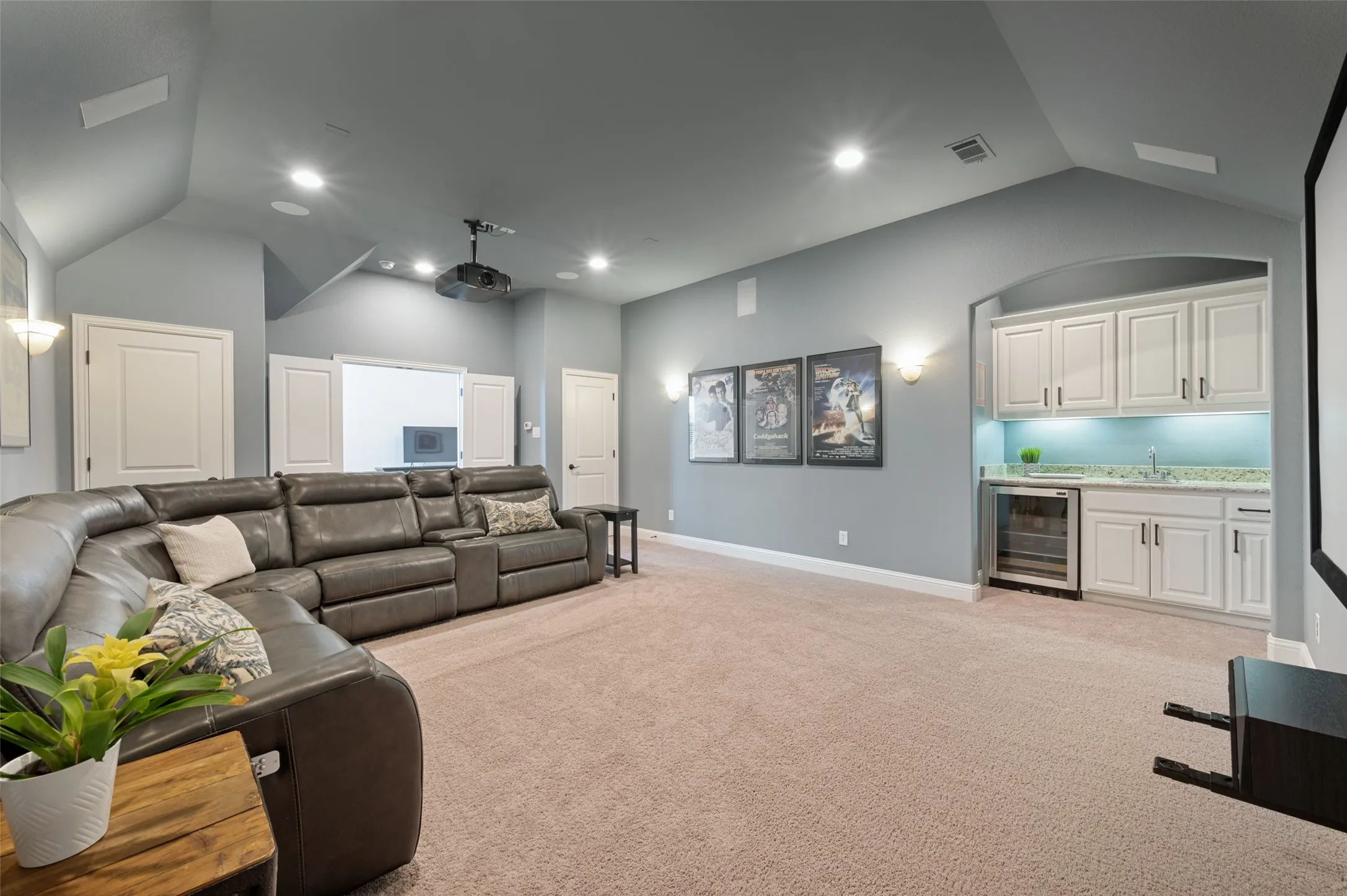 Single Family Residence For Sale in Denton County , 7391 Calla Lilly Lane, Frisco, Texas 75034, 5 Bedroom, 5 Bathroom, 3 Garage spaces, 4,460 Sqft, built in 2013, mls#21279230, Real Estate Agent in Frisco, Homes For Sale in Denton county, Homes For Sale in Frisco, Realtor in Frisco Texas, Real Estate Brokerage Independent Realty Texas, Luminita Cordes Realtor