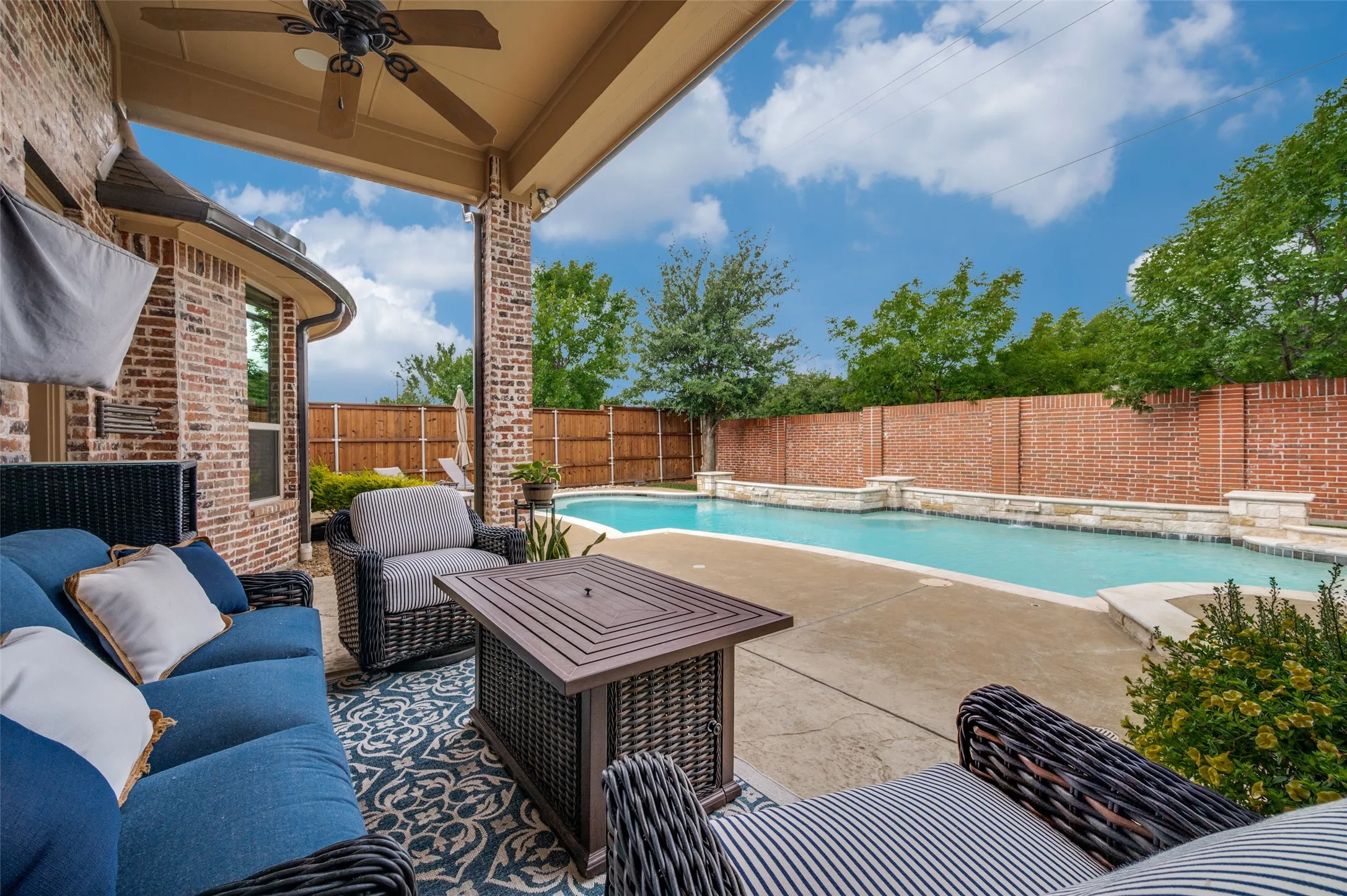 Single Family Residence For Sale in Denton County , 7391 Calla Lilly Lane, Frisco, Texas 75034, 5 Bedroom, 5 Bathroom, 3 Garage spaces, 4,460 Sqft, built in 2013, mls#21279230, Real Estate Agent in Frisco, Homes For Sale in Denton county, Homes For Sale in Frisco, Realtor in Frisco Texas, Real Estate Brokerage Independent Realty Texas, Luminita Cordes Realtor