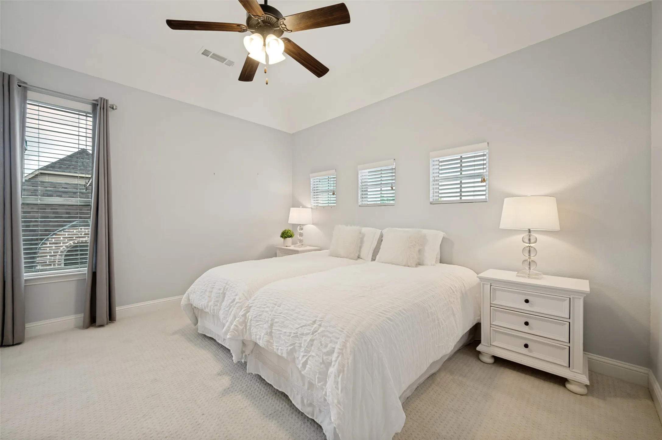 Single Family Residence For Sale in Denton County , 7391 Calla Lilly Lane, Frisco, Texas 75034, 5 Bedroom, 5 Bathroom, 3 Garage spaces, 4,460 Sqft, built in 2013, mls#21279230, Real Estate Agent in Frisco, Homes For Sale in Denton county, Homes For Sale in Frisco, Realtor in Frisco Texas, Real Estate Brokerage Independent Realty Texas, Luminita Cordes Realtor