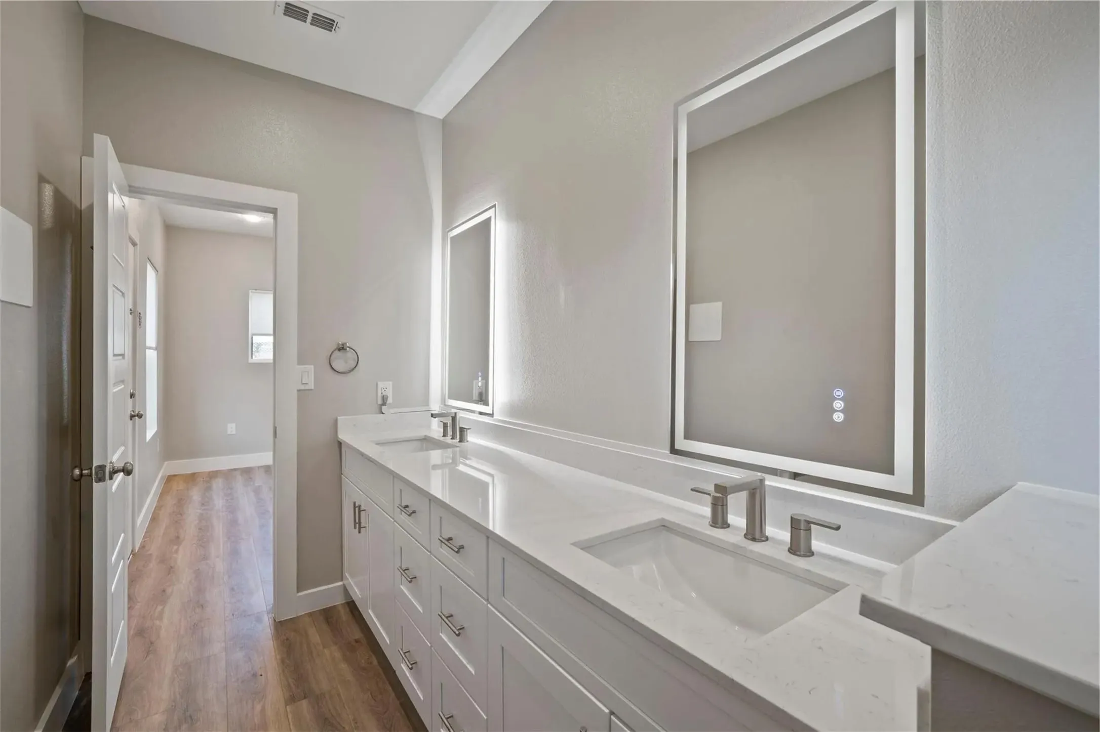 Quadruplex For Sale in Rockwall County , 577 Richlands Way, Fate, Texas 75087, 8 Bedroom, 8 Bathroom, Garage spaces, 4,100 Sqft, built in 2024, mls#21274734, Real Estate Agent in Fate, Homes For Sale in Rockwall county, Homes For Sale in Fate, Realtor in Fate Texas, Real Estate Brokerage Independent Realty Texas, Luminita Cordes Realtor