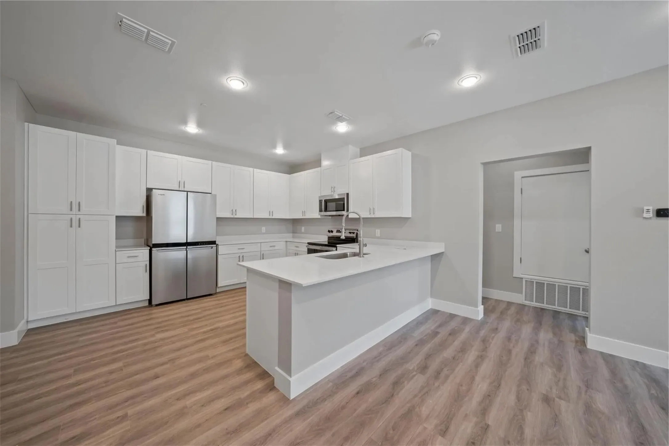 Quadruplex For Sale in Rockwall County , 577 Richlands Way, Fate, Texas 75087, 8 Bedroom, 8 Bathroom, Garage spaces, 4,100 Sqft, built in 2024, mls#21274734, Real Estate Agent in Fate, Homes For Sale in Rockwall county, Homes For Sale in Fate, Realtor in Fate Texas, Real Estate Brokerage Independent Realty Texas, Luminita Cordes Realtor