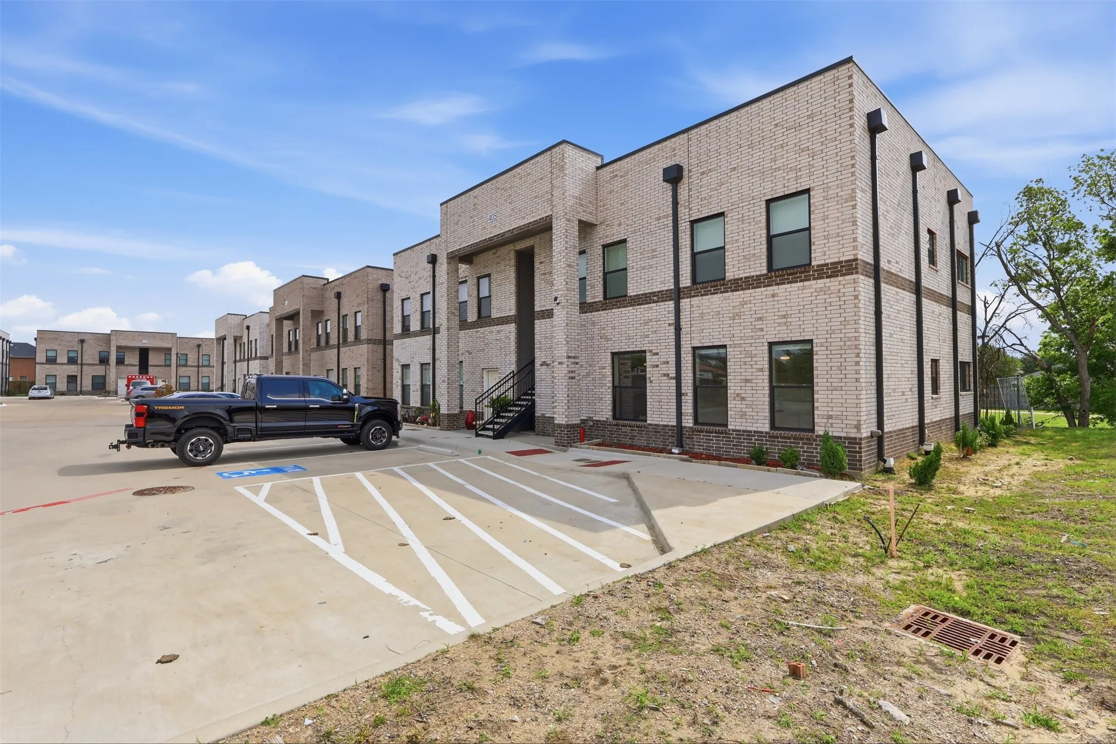 Quadruplex For Sale in Rockwall County , 577 Richlands Way, Fate, Texas 75087, 8 Bedroom, 8 Bathroom, Garage spaces, 4,100 Sqft, built in 2024, mls#21274734, Real Estate Agent in Fate, Homes For Sale in Rockwall county, Homes For Sale in Fate, Realtor in Fate Texas, Real Estate Brokerage Independent Realty Texas, Luminita Cordes Realtor