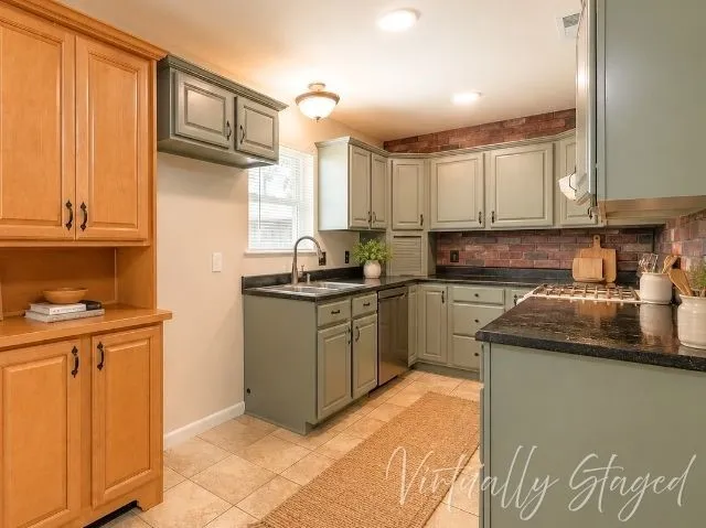 Single Family Residence For Sale in Dallas County , 1213 Trellis Drive, Garland, Texas 75040, 3 Bedroom, 2 Bathroom, Garage spaces, 1,420 Sqft, built in 1965, mls#21291673, Real Estate Agent in Garland, Homes For Sale in Dallas county, Homes For Sale in Garland, Realtor in Garland Texas, Real Estate Brokerage Independent Realty Texas, Luminita Cordes Realtor