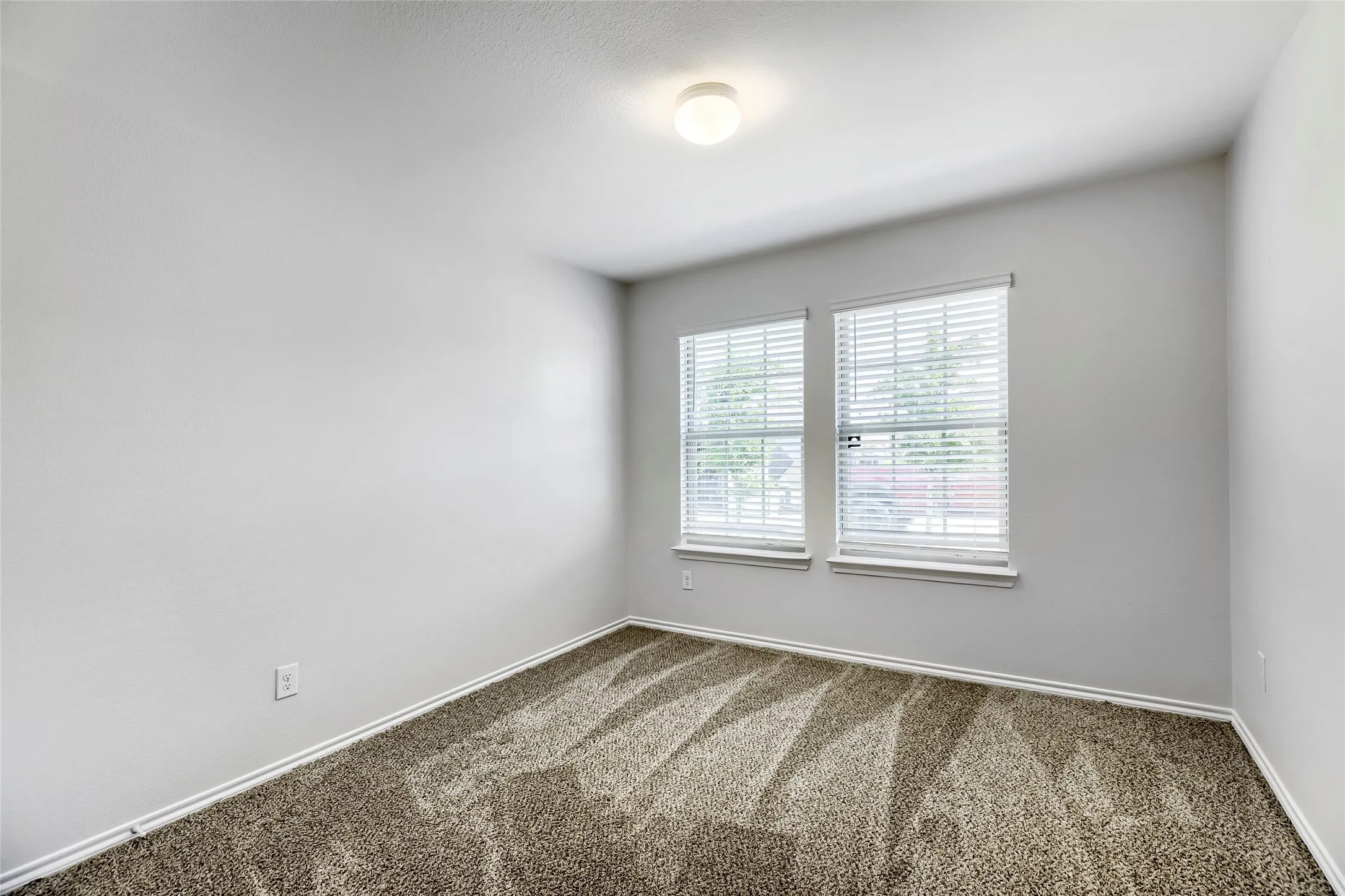 Single Family Residence For Sale in Rockwall County , 3327 Hawkins Drive, Fate, Texas 75189, 4 Bedroom, 2 Bathroom, Garage spaces, 2,054 Sqft, built in 2020, mls#21246558, Real Estate Agent in Fate, Homes For Sale in Rockwall county, Homes For Sale in Fate, Realtor in Fate Texas, Real Estate Brokerage Independent Realty Texas, Luminita Cordes Realtor