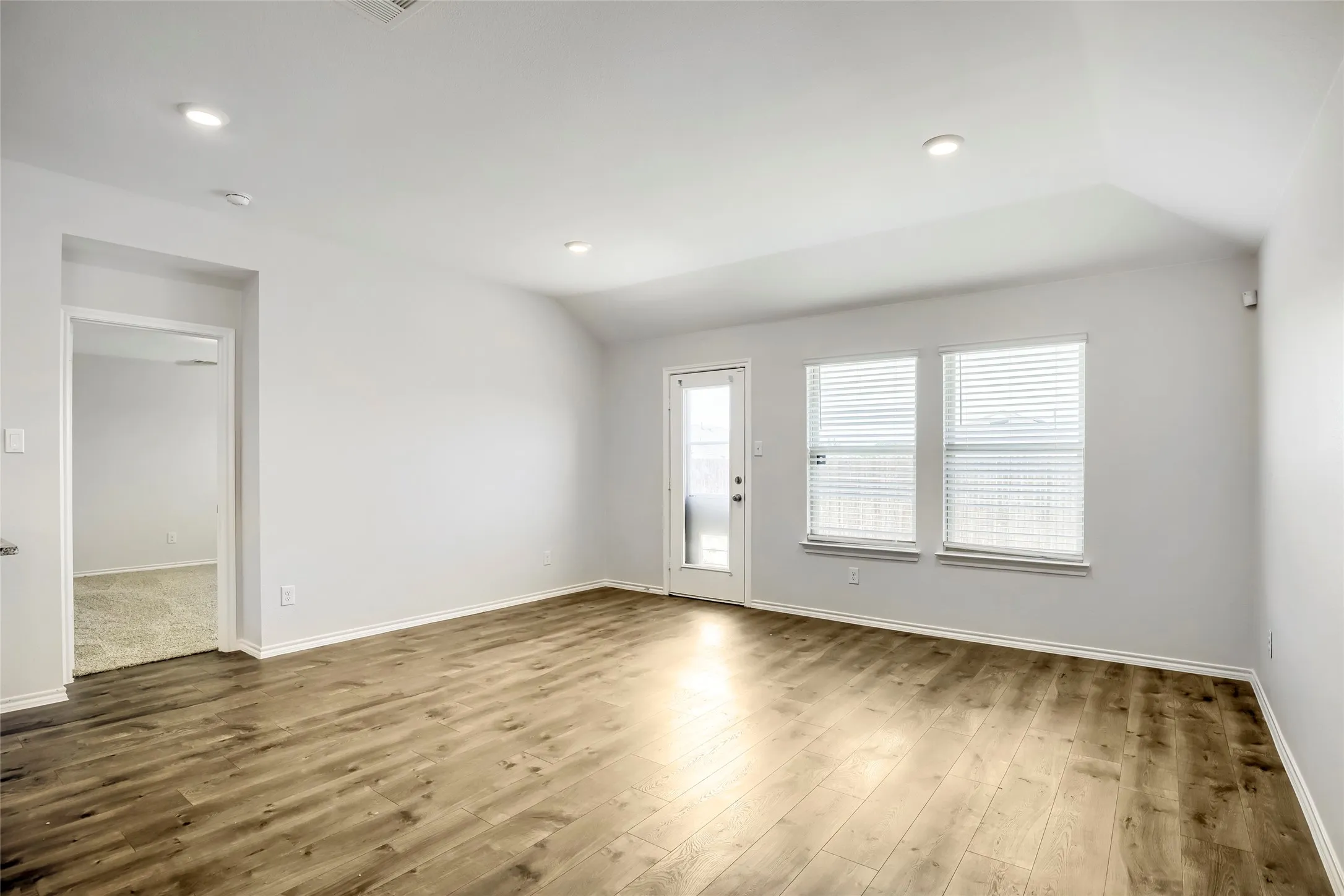 Single Family Residence For Sale in Rockwall County , 3327 Hawkins Drive, Fate, Texas 75189, 4 Bedroom, 2 Bathroom, Garage spaces, 2,054 Sqft, built in 2020, mls#21246558, Real Estate Agent in Fate, Homes For Sale in Rockwall county, Homes For Sale in Fate, Realtor in Fate Texas, Real Estate Brokerage Independent Realty Texas, Luminita Cordes Realtor