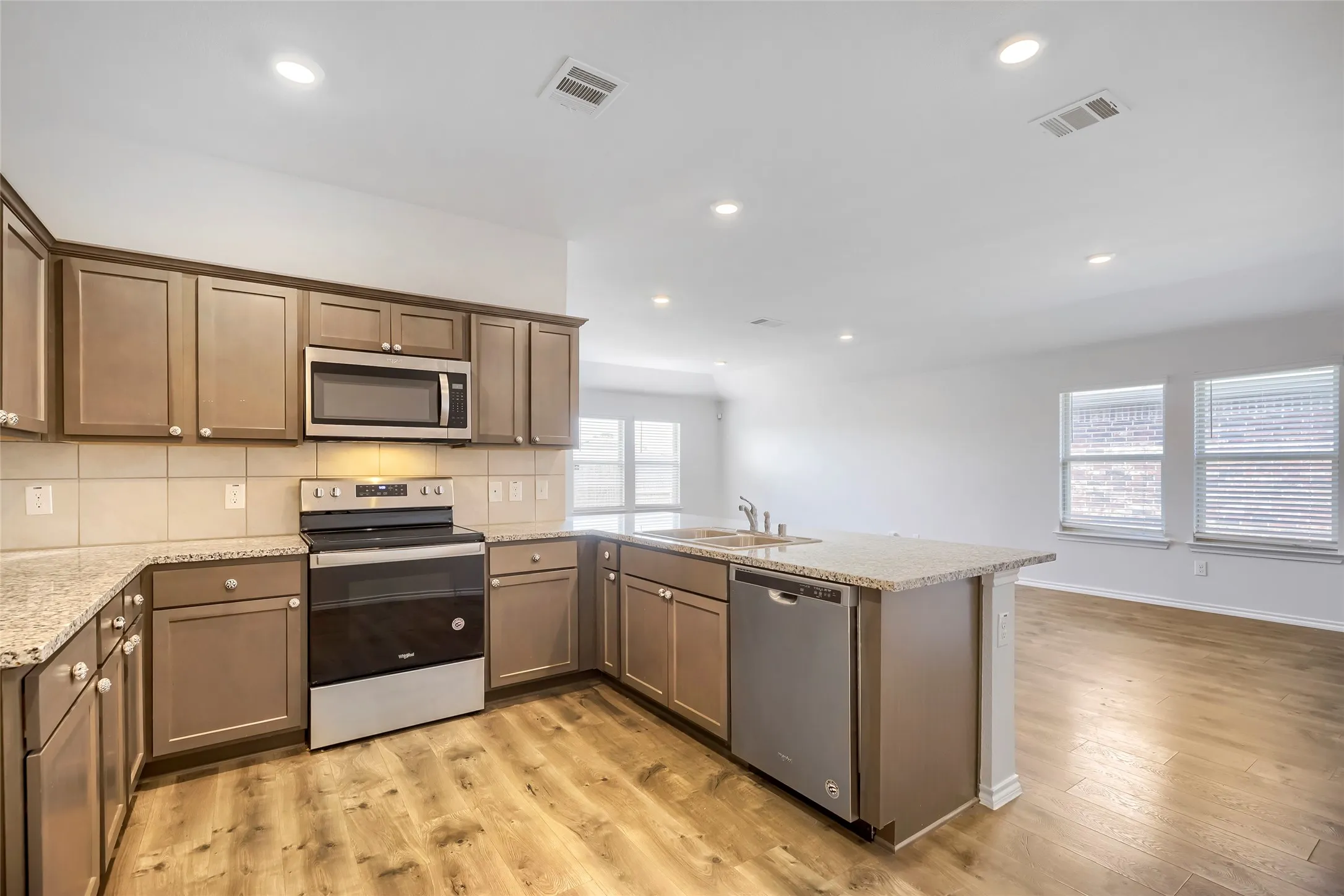 Single Family Residence For Sale in Rockwall County , 3327 Hawkins Drive, Fate, Texas 75189, 4 Bedroom, 2 Bathroom, Garage spaces, 2,054 Sqft, built in 2020, mls#21246558, Real Estate Agent in Fate, Homes For Sale in Rockwall county, Homes For Sale in Fate, Realtor in Fate Texas, Real Estate Brokerage Independent Realty Texas, Luminita Cordes Realtor