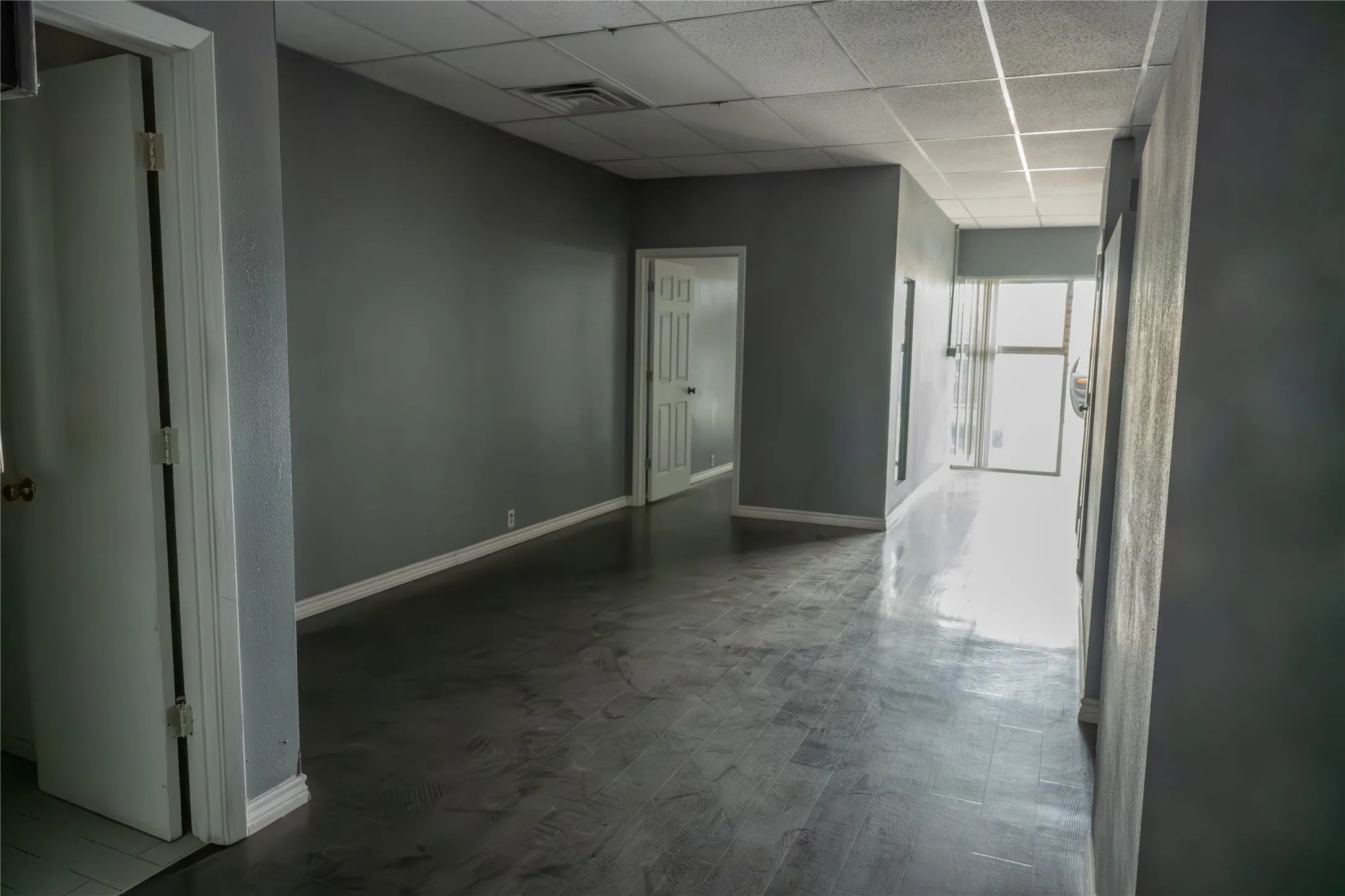 Office For Rent in Dallas County , 619 W. Marshall, Grand Prairie, Texas 75051, 0, 0, Garage spaces, 0 Sqft, built in 1970, Price $2,000, mls#21282657, Real Estate Agent in Grand Prairie, Homes For Rent in Dallas county, Homes For Rent in Grand Prairie, Realtor in Grand Prairie Texas, Real Estate Brokerage Independent Realty Texas, Luminita Cordes Realtor