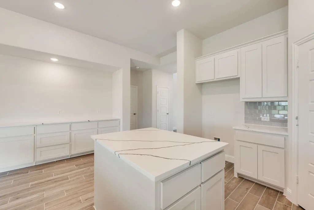 Single Family Residence For Sale in Grayson County , 816 Sanders Road, Whitesboro, Texas 76273, 4 Bedroom, 4 Bathroom, 2 Garage spaces, 2,792 Sqft, built in 2026, mls#21291755, Real Estate Agent in Whitesboro, Homes For Sale in Grayson county, Homes For Sale in Whitesboro, Realtor in Whitesboro Texas, Real Estate Brokerage Independent Realty Texas, Luminita Cordes Realtor