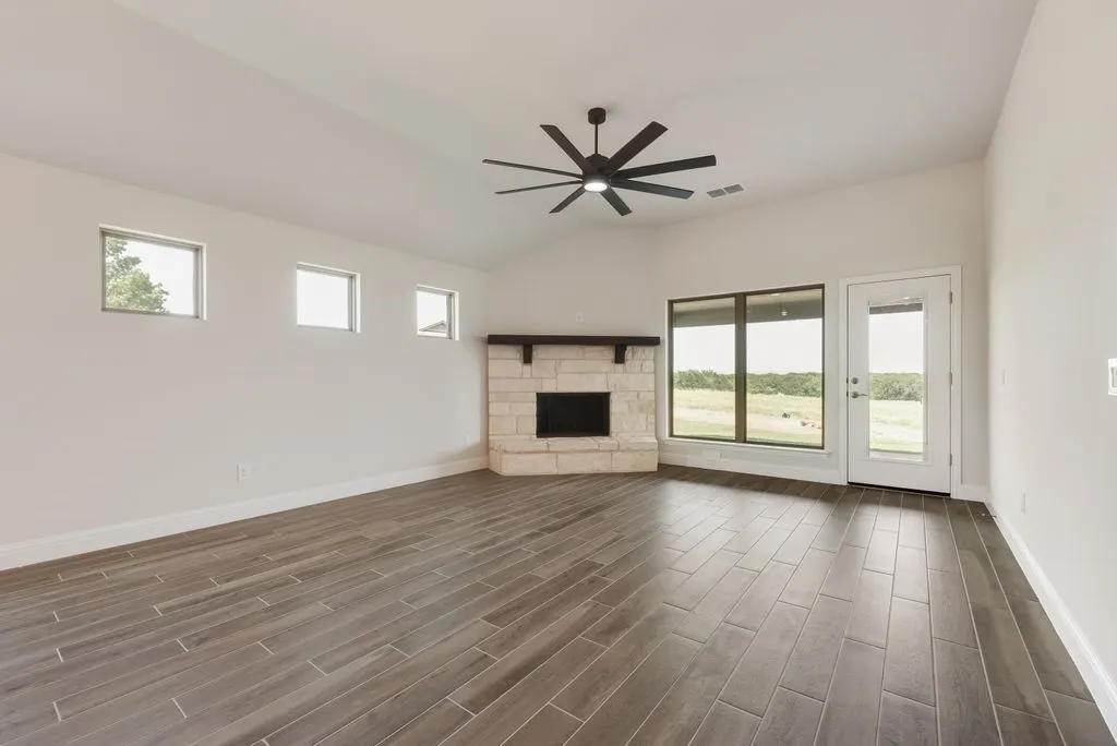 Single Family Residence For Sale in Grayson County , 816 Sanders Road, Whitesboro, Texas 76273, 4 Bedroom, 4 Bathroom, 2 Garage spaces, 2,792 Sqft, built in 2026, mls#21291755, Real Estate Agent in Whitesboro, Homes For Sale in Grayson county, Homes For Sale in Whitesboro, Realtor in Whitesboro Texas, Real Estate Brokerage Independent Realty Texas, Luminita Cordes Realtor