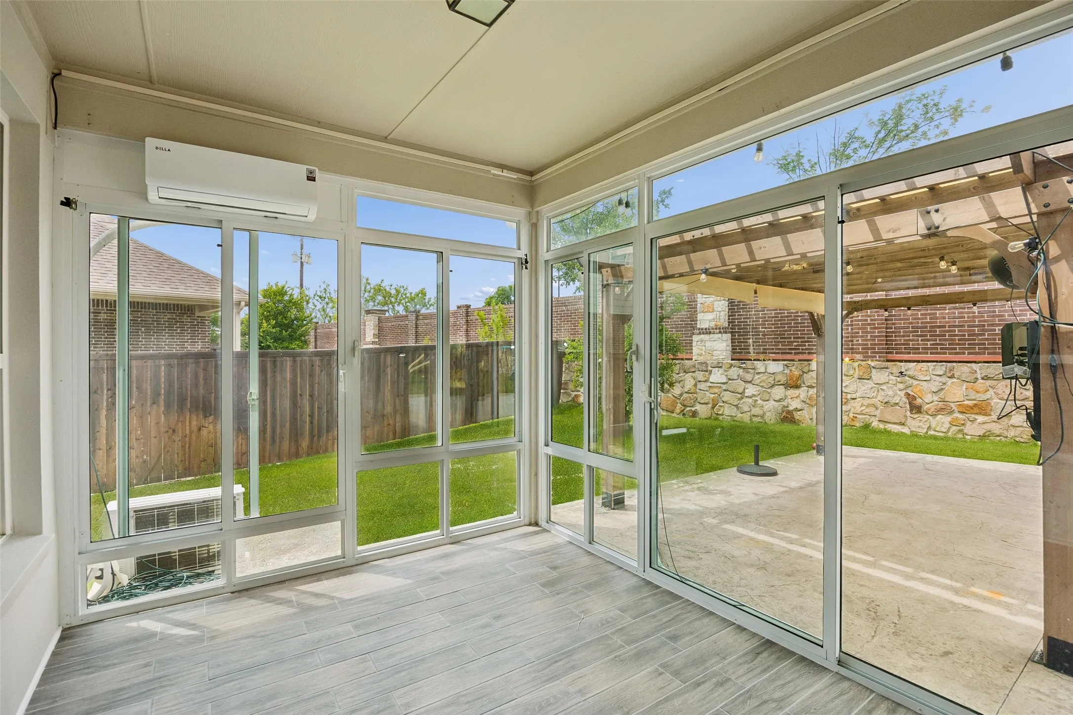 Single Family Residence For Sale in Collin County , 5600 Sheffield Drive, Mc Kinney, Texas 75071, 3 Bedroom, 2 Bathroom, 2 Garage spaces, 1,740 Sqft, built in 2019, mls#21282317, Real Estate Agent in Mc Kinney, Homes For Sale in Collin county, Homes For Sale in Mc Kinney, Realtor in Mc Kinney Texas, Real Estate Brokerage Independent Realty Texas, Luminita Cordes Realtor