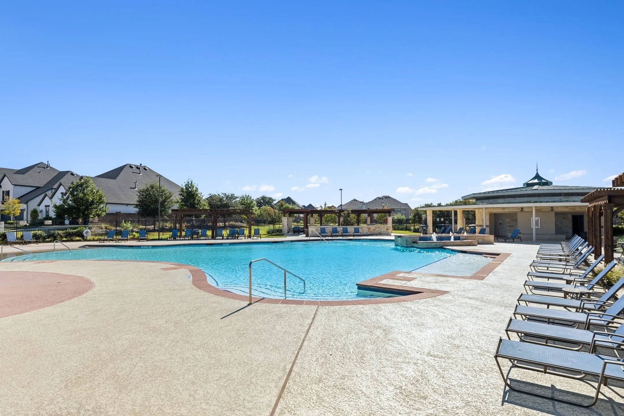 Single Family Residence For Sale in Collin County , 5600 Sheffield Drive, Mc Kinney, Texas 75071, 3 Bedroom, 2 Bathroom, 2 Garage spaces, 1,740 Sqft, built in 2019, mls#21282317, Real Estate Agent in Mc Kinney, Homes For Sale in Collin county, Homes For Sale in Mc Kinney, Realtor in Mc Kinney Texas, Real Estate Brokerage Independent Realty Texas, Luminita Cordes Realtor