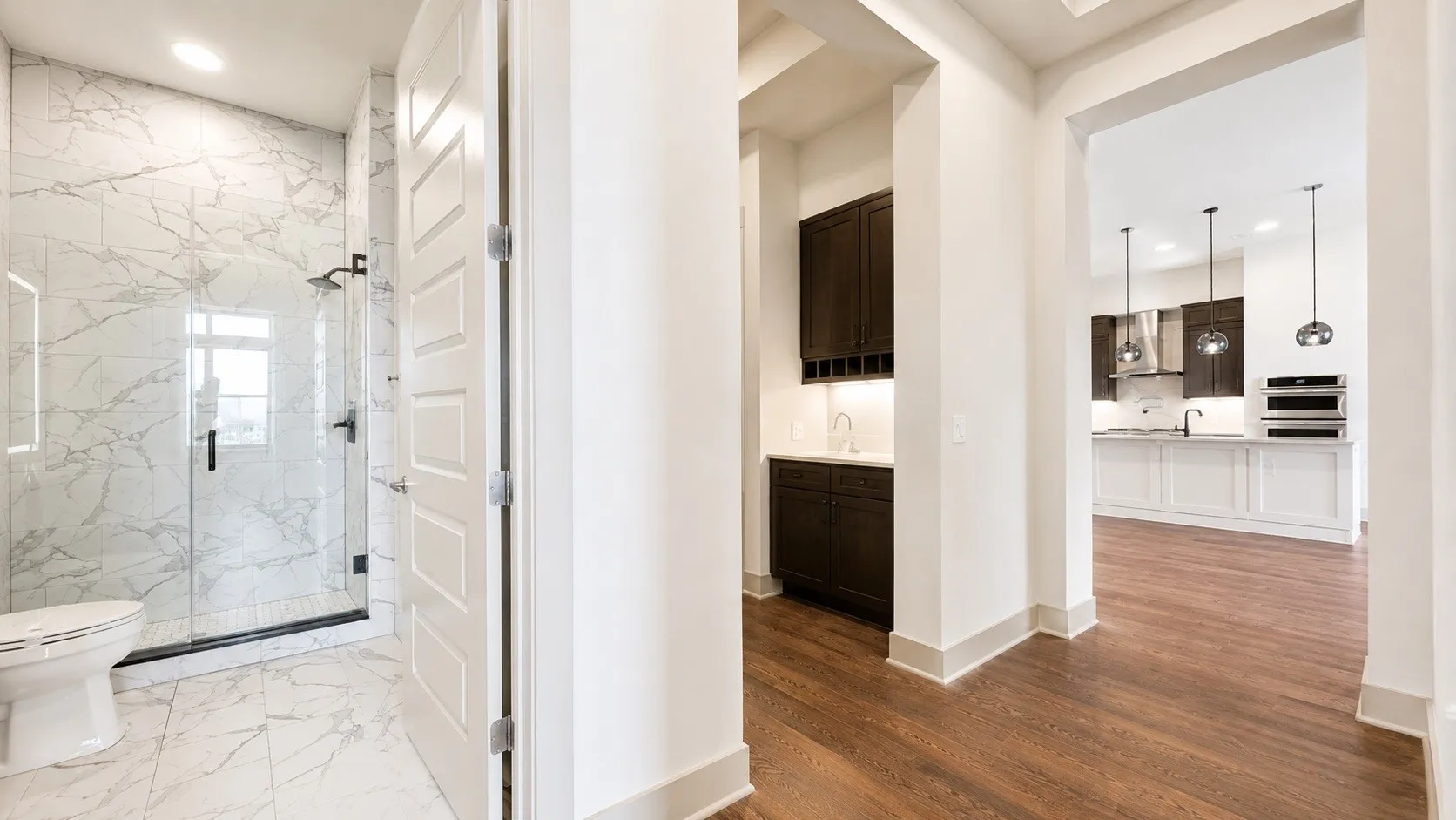 Apartment For Rent in Dallas County , 3330 Oak Grove Avenue 1307, Dallas, Texas 75204, 3 Bedroom, 3 Bathroom, 2 Garage spaces, 2,124 Sqft, built in 2021, mls#21291771, Real Estate Agent in Dallas, Homes For Rent in Dallas county, Homes For Rent in Dallas, Realtor in Dallas Texas, Real Estate Brokerage Independent Realty Texas, Luminita Cordes Realtor