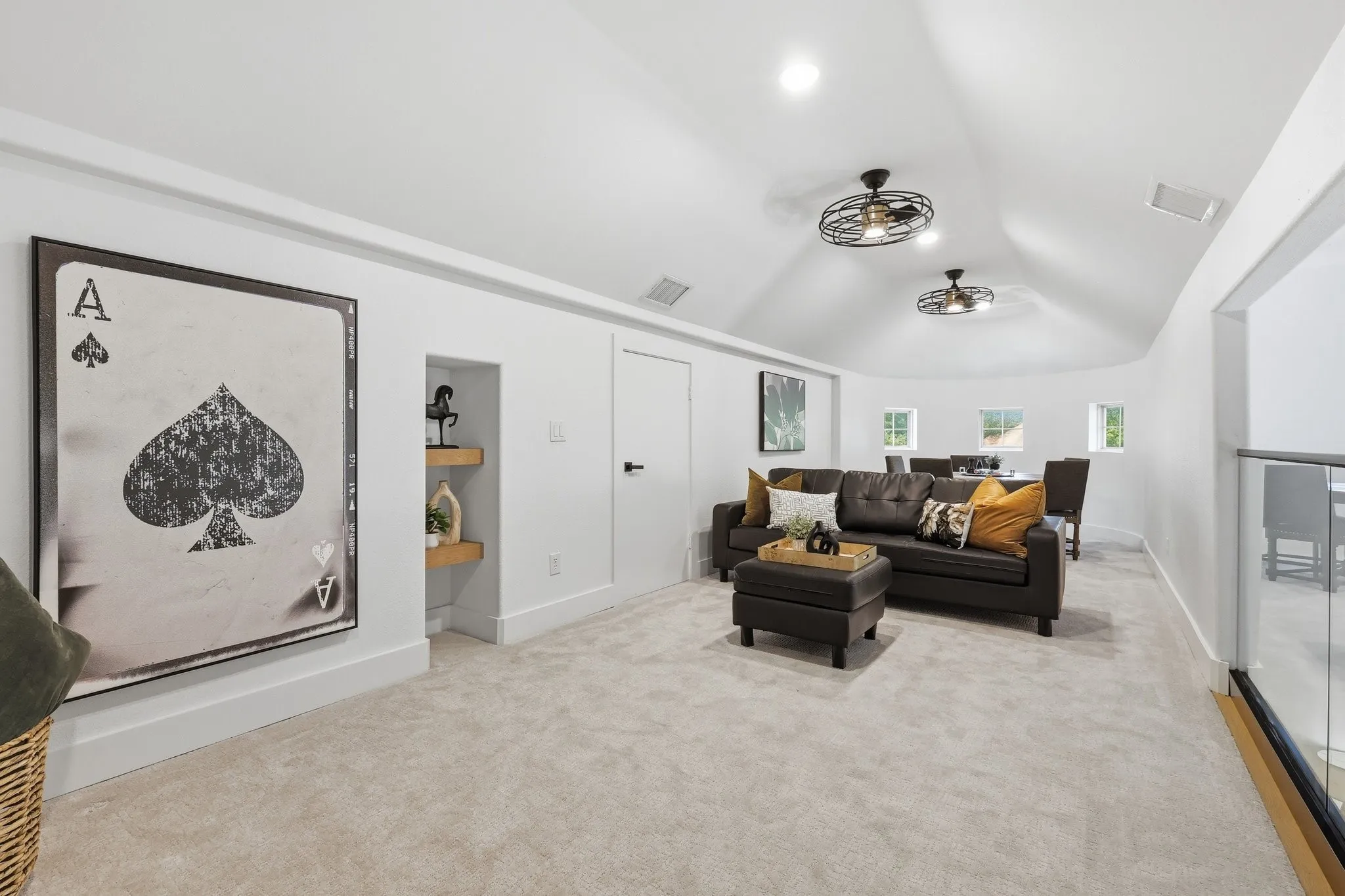 210 Canyon Oaks, Argyle, TX 76226 - Secondary suite with private entrance - loft in secondary suite