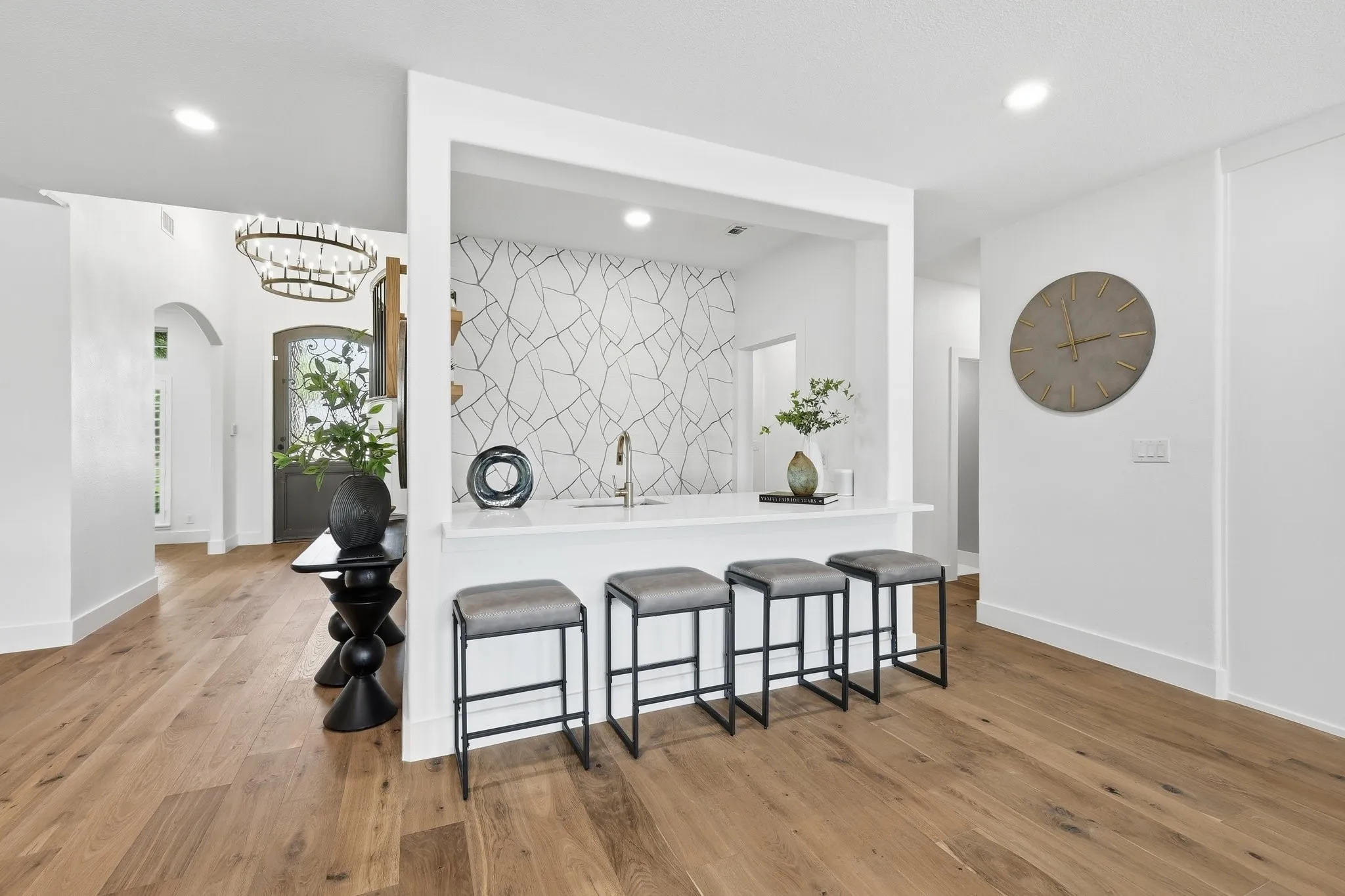 210 Canyon Oaks, Argyle, TX 76226 - Wet Bar - Built in wet bar