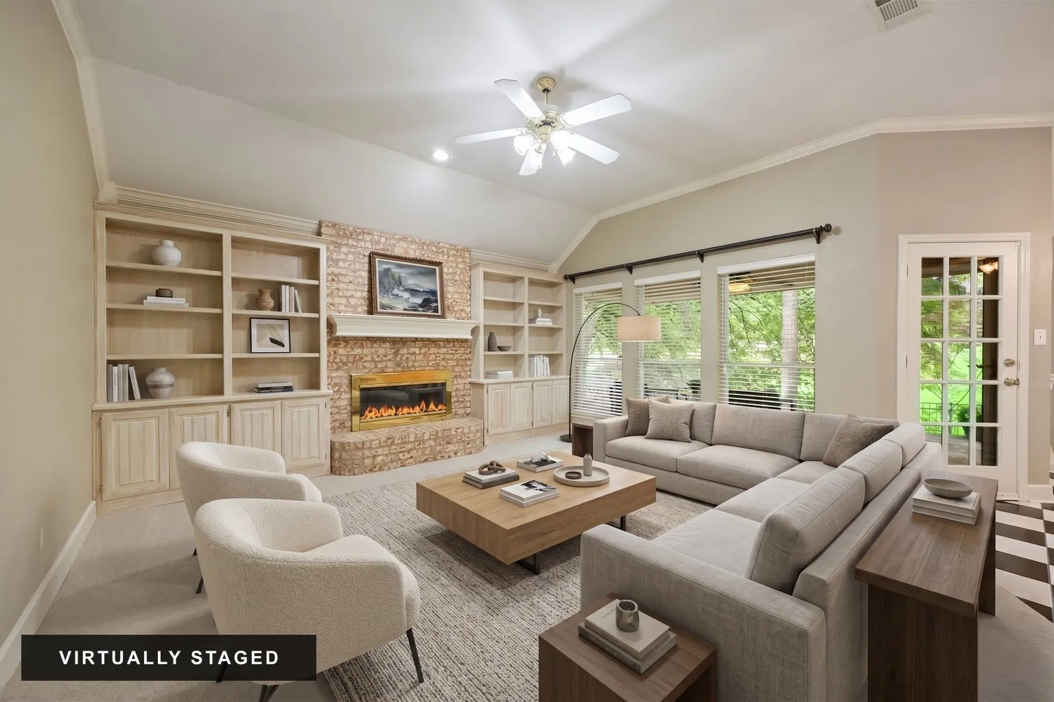 Single Family Residence For Sale in Rockwall County , 5504 Yacht Club Drive, Rockwall, Texas 75032, 3 Bedroom, 2 Bathroom, 2 Garage spaces, 2,103 Sqft, built in 1990, mls#21291711, Real Estate Agent in Rockwall, Homes For Sale in Rockwall county, Homes For Sale in Rockwall, Realtor in Rockwall Texas, Real Estate Brokerage Independent Realty Texas, Luminita Cordes Realtor