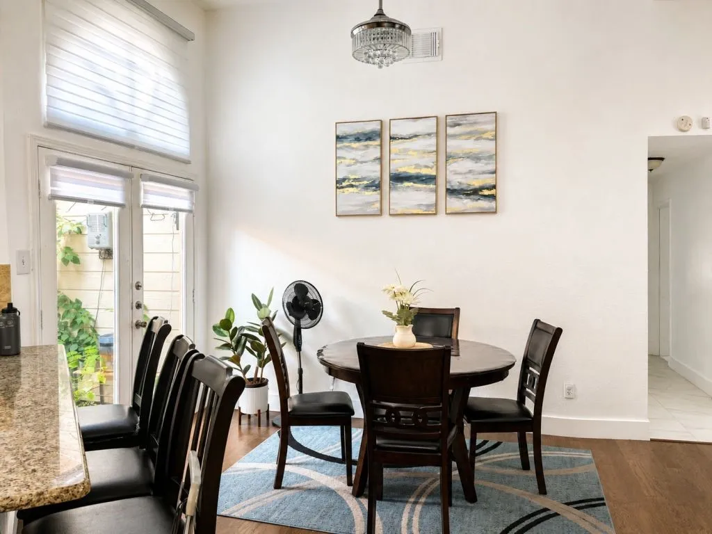 Single Family Residence For Sale in Dallas County , 503 Sierra Blanca Pass, Irving, Texas 75063, 3 Bedrooms, 2 Bathrooms, 1 Garage spaces, 1,655 Sqft, built in 1985, Price $449,900, mls#21291577, Real Estate Agent in Irving, Homes For Sale in Dallas county, Homes For Sale in Irving, Realtor in Irving Texas, Real Estate Brokerage Independent Realty Texas, Luminita Cordes Realtor