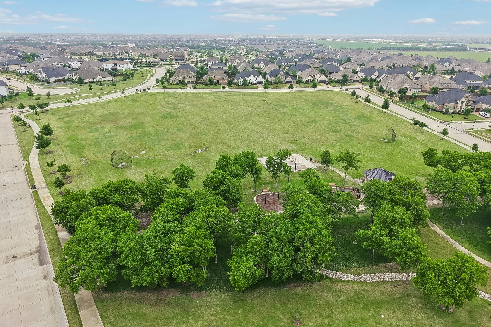 Single Family Residence For Sale in Collin County , 441 Centenary Drive, Prosper, Texas 75078, 4 Bedroom, 4 Bathroom, 3 Garage spaces, 3,598 Sqft, built in 2020, mls#21291363, Real Estate Agent in Prosper, Homes For Sale in Collin county, Homes For Sale in Prosper, Realtor in Prosper Texas, Real Estate Brokerage Independent Realty Texas, Luminita Cordes Realtor