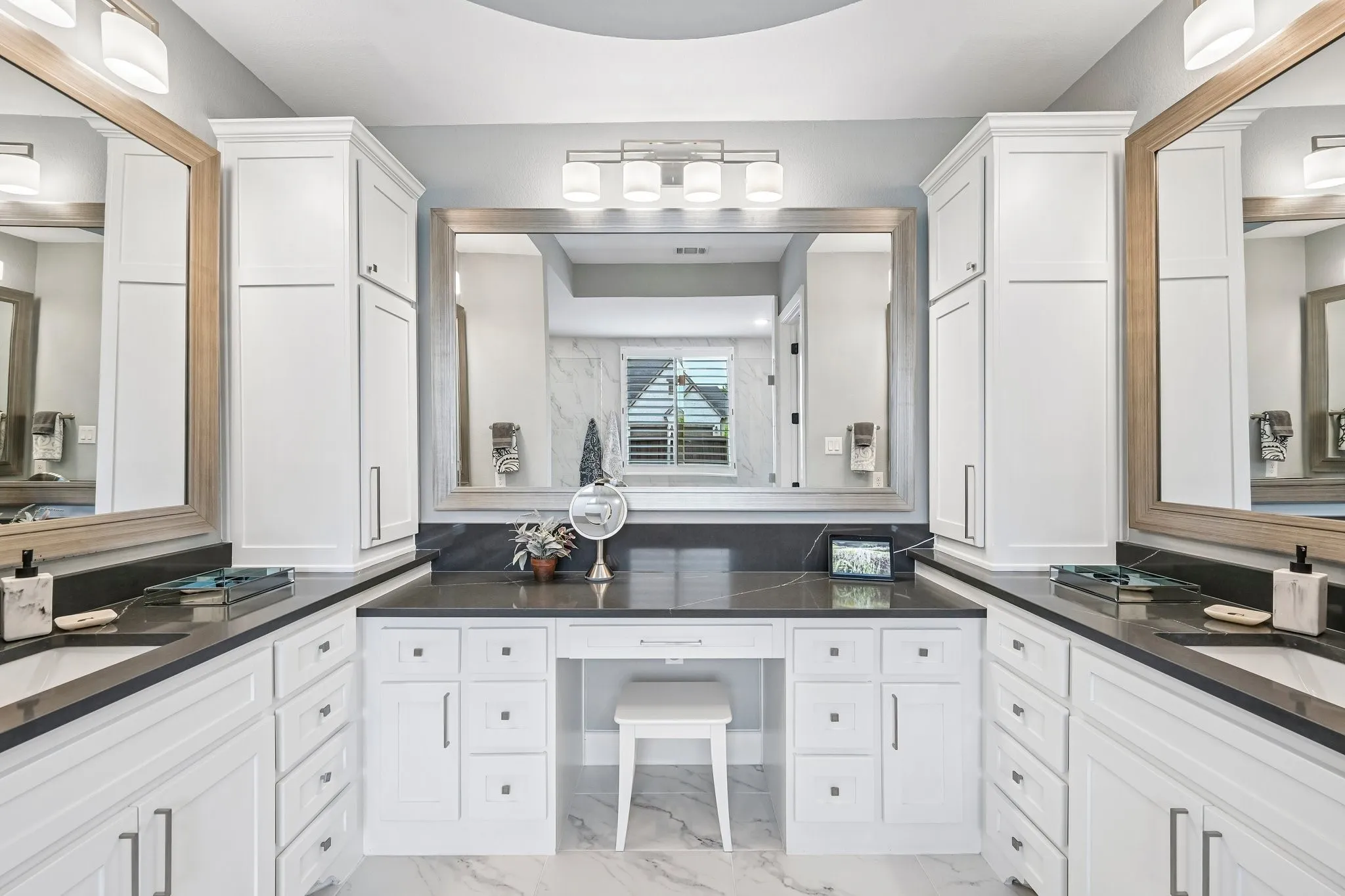 Single Family Residence For Sale in Collin County , 441 Centenary Drive, Prosper, Texas 75078, 4 Bedroom, 4 Bathroom, 3 Garage spaces, 3,598 Sqft, built in 2020, mls#21291363, Real Estate Agent in Prosper, Homes For Sale in Collin county, Homes For Sale in Prosper, Realtor in Prosper Texas, Real Estate Brokerage Independent Realty Texas, Luminita Cordes Realtor