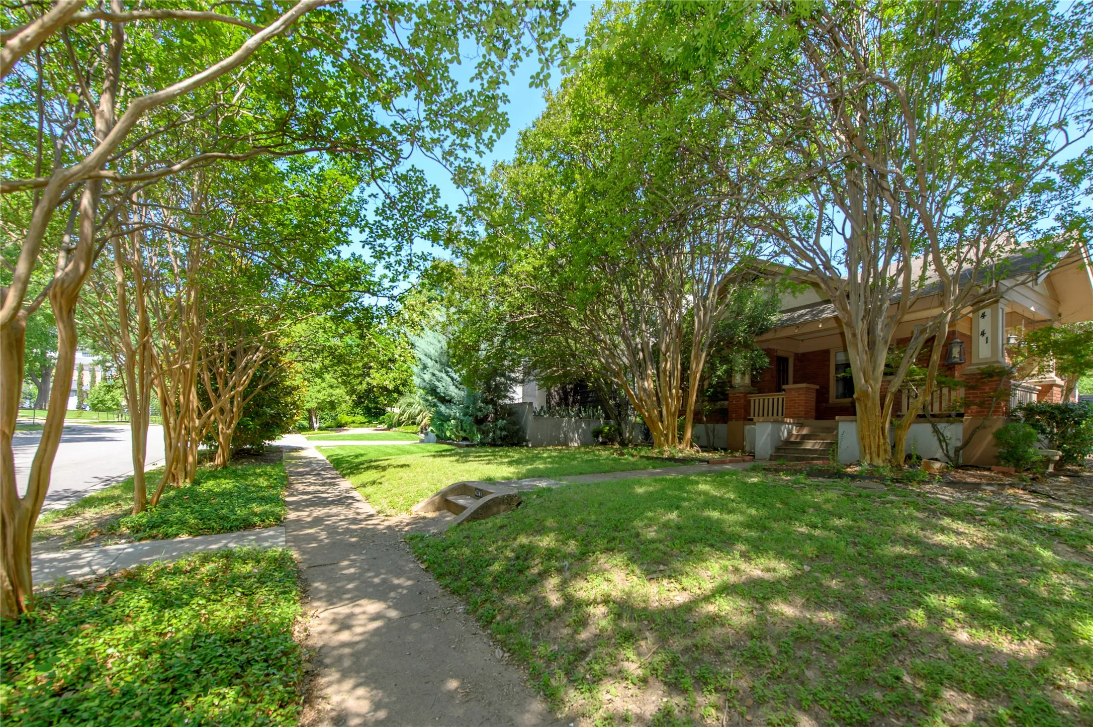 Improved Land For Sale in Dallas County , 4341 Avondale Avenue, Dallas, Texas 75219, 0, 0, Garage spaces, 0 Sqft, built in 1938, Price $1,200,000, mls#21290013, Real Estate Agent in Dallas, Homes For Sale in Dallas county, Homes For Sale in Dallas, Realtor in Dallas Texas, Real Estate Brokerage Independent Realty Texas, Luminita Cordes Realtor