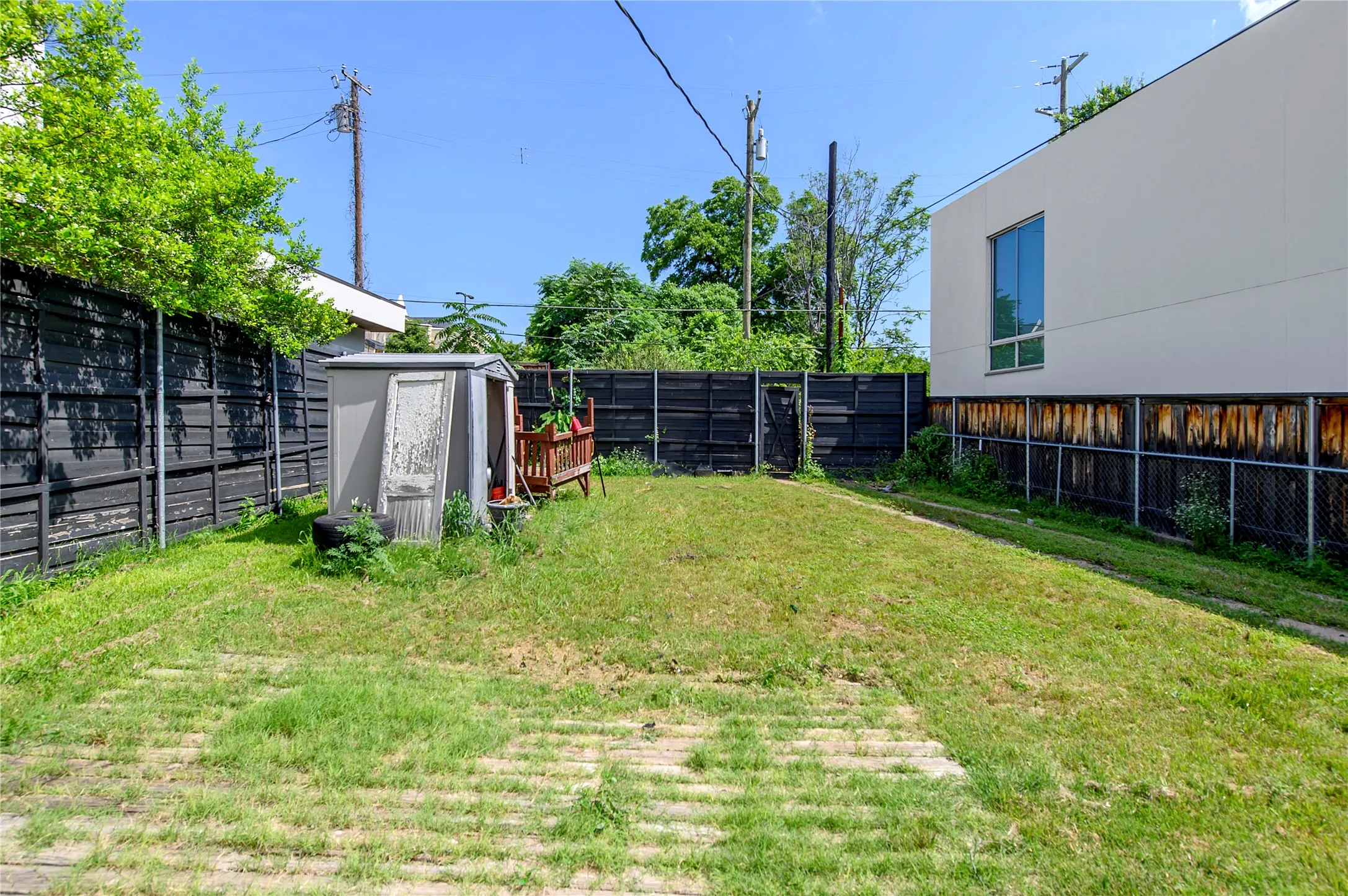 Improved Land For Sale in Dallas County , 4341 Avondale Avenue, Dallas, Texas 75219, 0, 0, Garage spaces, 0 Sqft, built in 1938, Price $1,200,000, mls#21290013, Real Estate Agent in Dallas, Homes For Sale in Dallas county, Homes For Sale in Dallas, Realtor in Dallas Texas, Real Estate Brokerage Independent Realty Texas, Luminita Cordes Realtor
