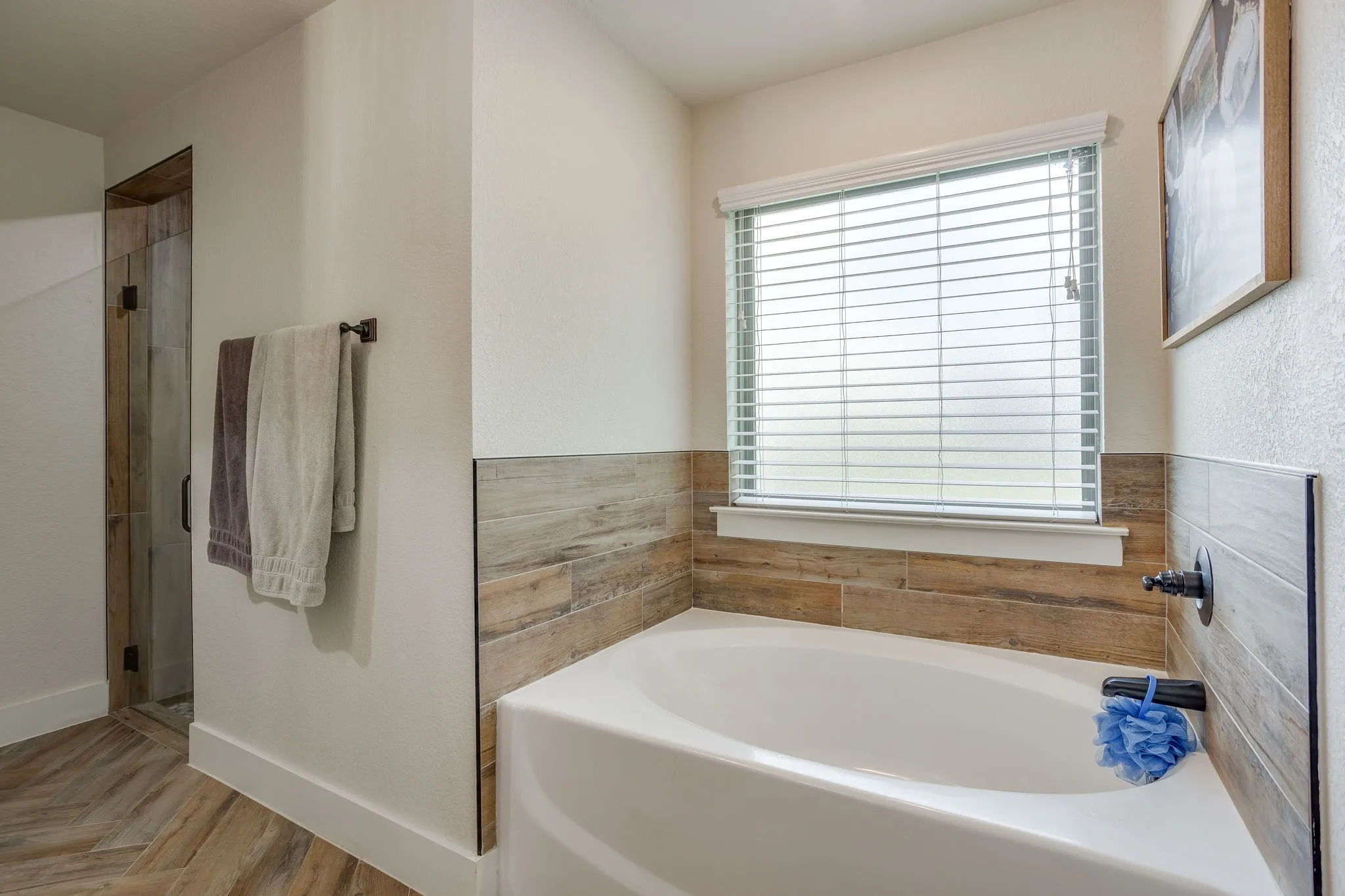 Single Family Residence For Sale in Parker County , 4000 Crick Court Court, Weatherford, Texas 76087, 4 Bedroom, 3 Bathroom, 2 Garage spaces, 2,378 Sqft, built in 2022, Price $588,000, mls#21291543, Real Estate Agent in Weatherford, Homes For Sale in Parker county, Homes For Sale in Weatherford, Realtor in Weatherford Texas, Real Estate Brokerage Independent Realty Texas, Luminita Cordes Realtor