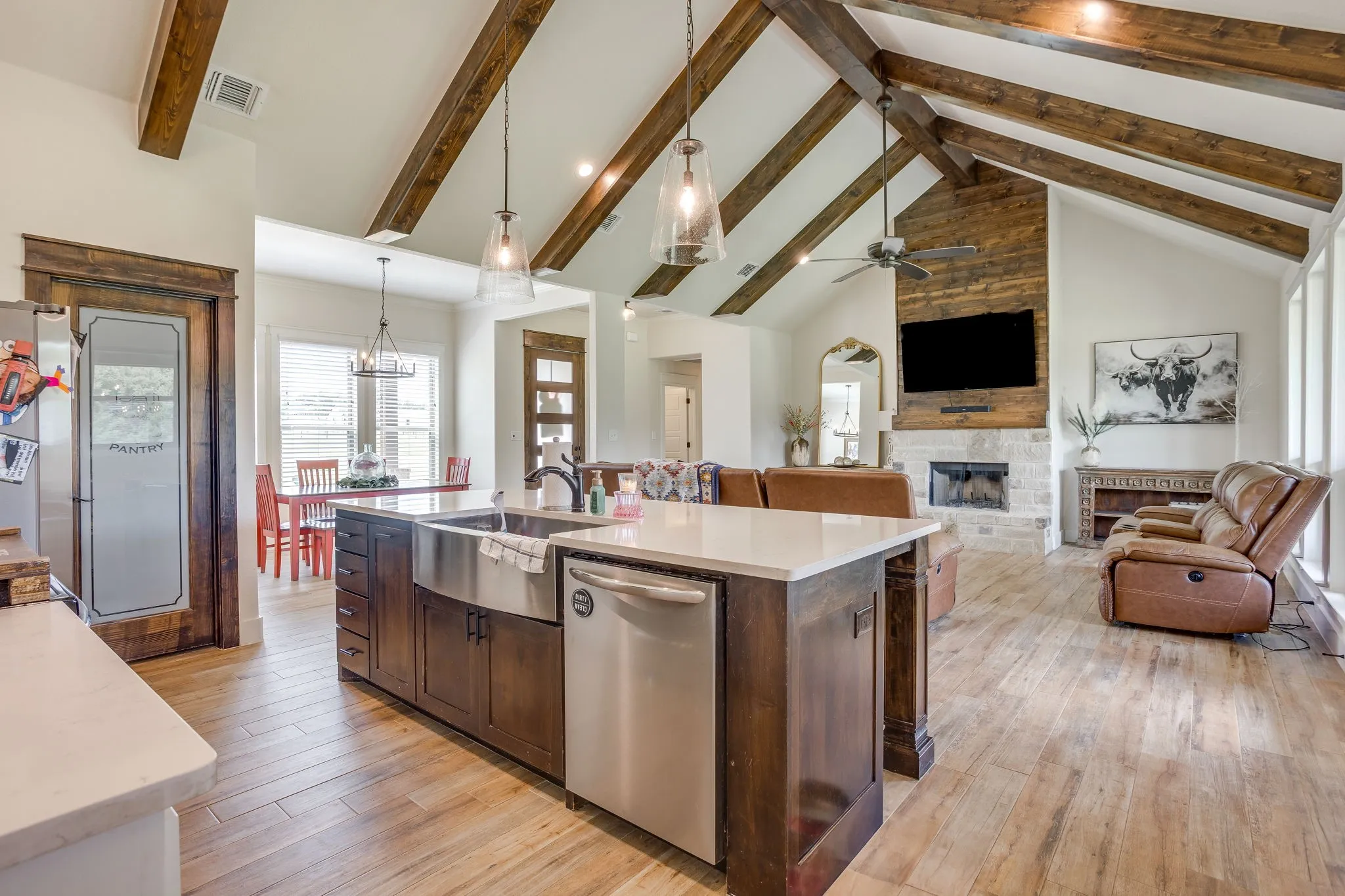 Single Family Residence For Sale in Parker County , 4000 Crick Court Court, Weatherford, Texas 76087, 4 Bedroom, 3 Bathroom, 2 Garage spaces, 2,378 Sqft, built in 2022, Price $588,000, mls#21291543, Real Estate Agent in Weatherford, Homes For Sale in Parker county, Homes For Sale in Weatherford, Realtor in Weatherford Texas, Real Estate Brokerage Independent Realty Texas, Luminita Cordes Realtor