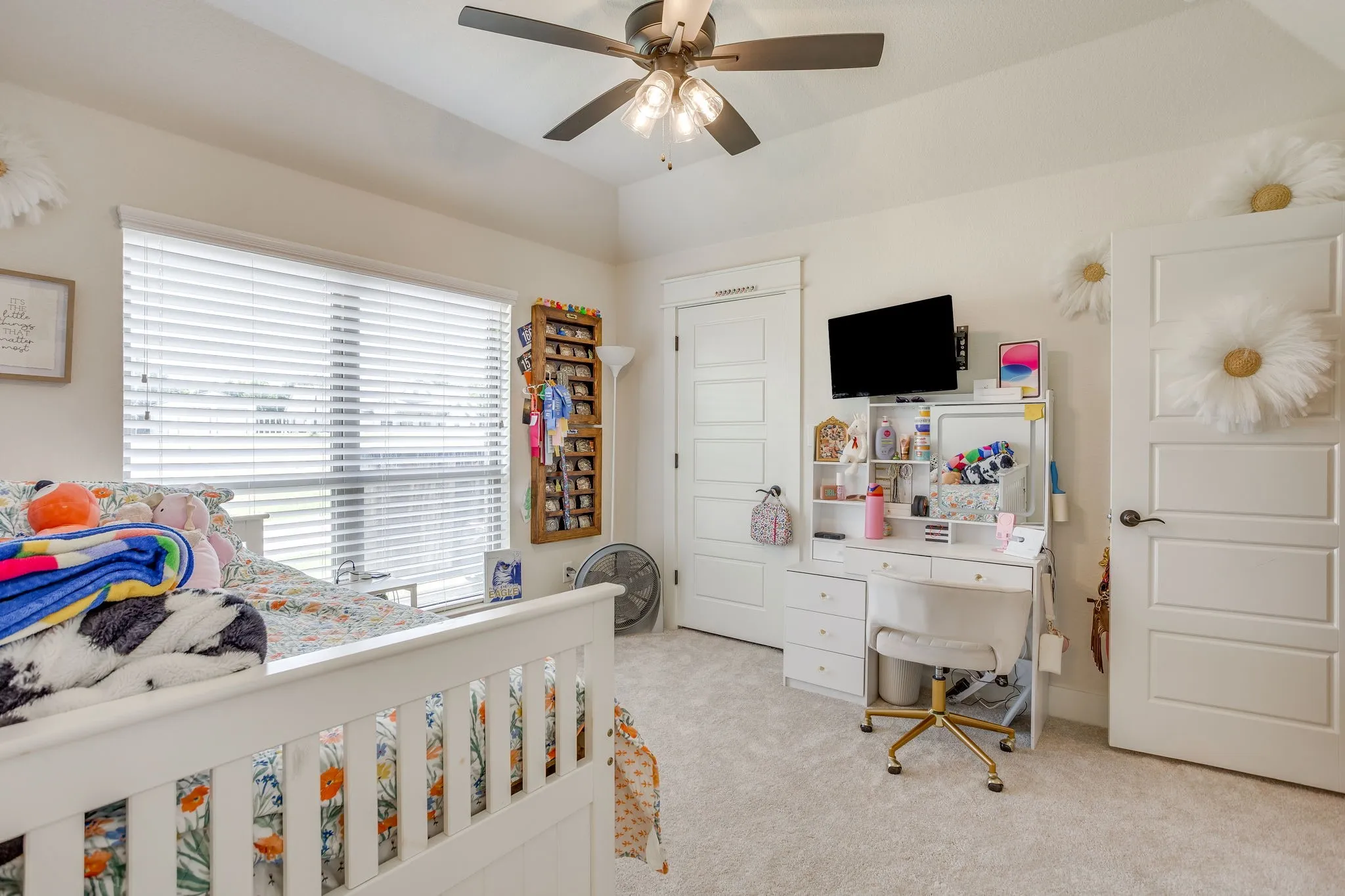 Single Family Residence For Sale in Parker County , 4000 Crick Court Court, Weatherford, Texas 76087, 4 Bedroom, 3 Bathroom, 2 Garage spaces, 2,378 Sqft, built in 2022, Price $588,000, mls#21291543, Real Estate Agent in Weatherford, Homes For Sale in Parker county, Homes For Sale in Weatherford, Realtor in Weatherford Texas, Real Estate Brokerage Independent Realty Texas, Luminita Cordes Realtor