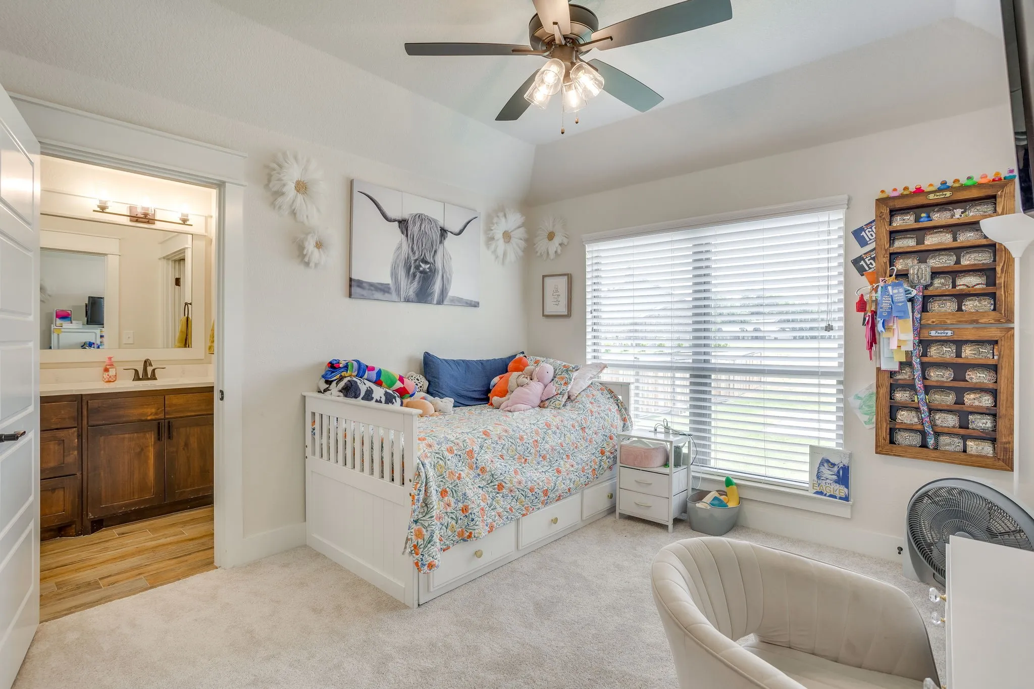 Single Family Residence For Sale in Parker County , 4000 Crick Court Court, Weatherford, Texas 76087, 4 Bedroom, 3 Bathroom, 2 Garage spaces, 2,378 Sqft, built in 2022, Price $588,000, mls#21291543, Real Estate Agent in Weatherford, Homes For Sale in Parker county, Homes For Sale in Weatherford, Realtor in Weatherford Texas, Real Estate Brokerage Independent Realty Texas, Luminita Cordes Realtor