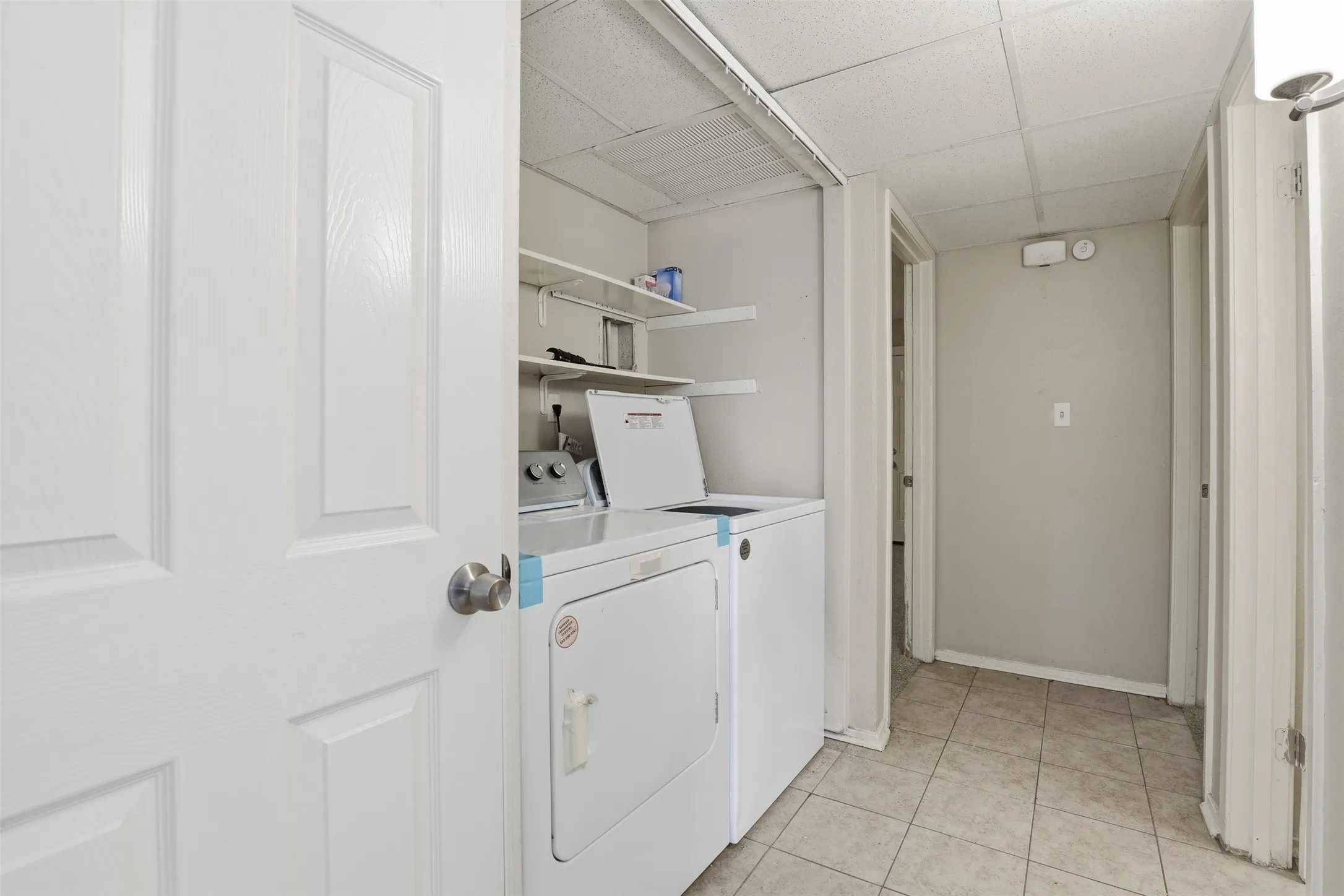 Duplex For Rent in Tarrant County , 6811 Trail Lake Drive, Fort Worth, Texas 76133, 2 Bedroom, 2 Bathroom, Garage spaces, 2,310 Sqft, built in 1970, mls#21291857, Real Estate Agent in Fort Worth, Homes For Rent in Tarrant county, Homes For Rent in Fort Worth, Realtor in Fort Worth Texas, Real Estate Brokerage Independent Realty Texas, Luminita Cordes Realtor