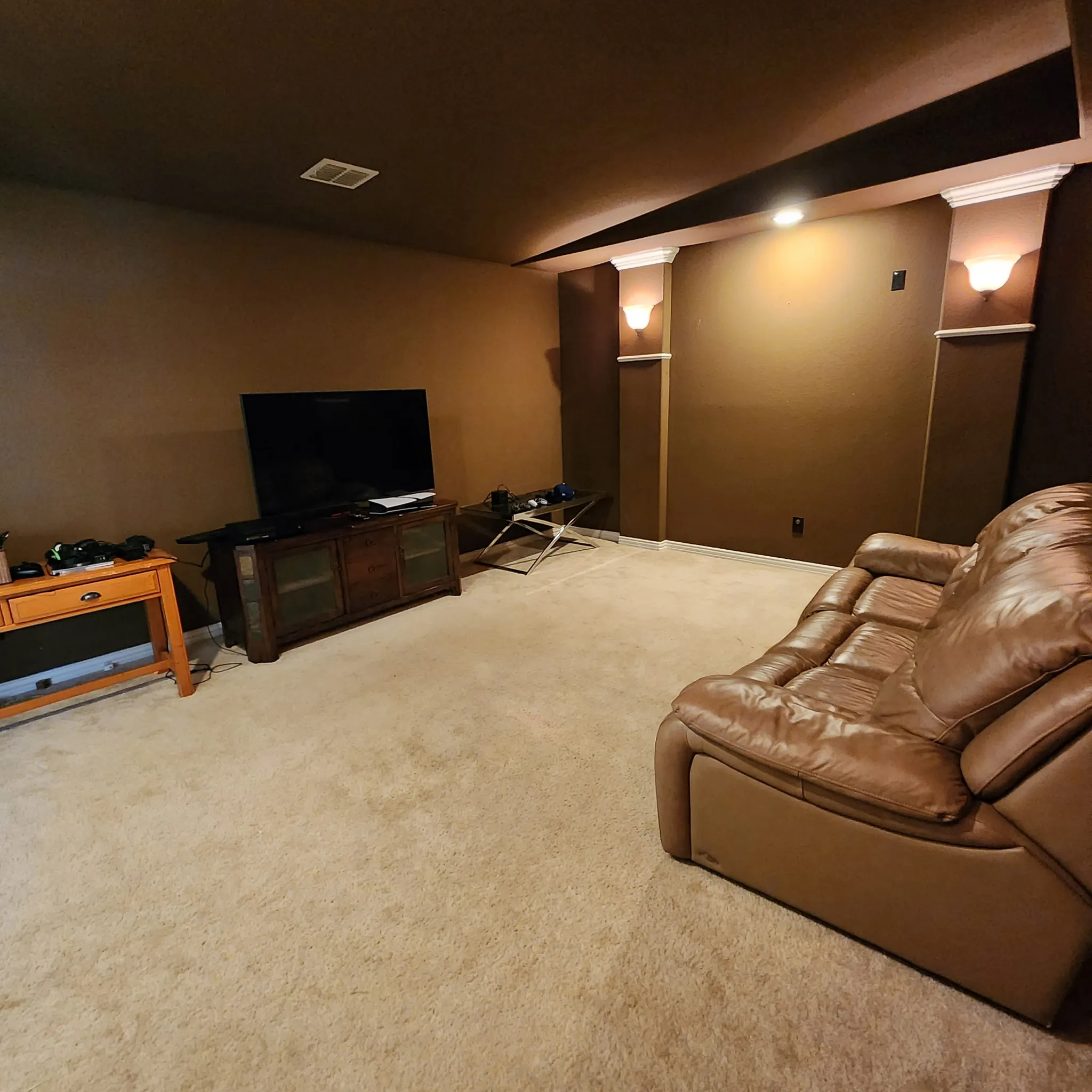 Single Family Residence For Rent in Collin County , 10082 Drawbridge Drive, Frisco, Texas 75035, 4 Bedroom, 4 Bathroom, 2 Garage spaces, 3,501 Sqft, built in 2010, mls#21286718, Real Estate Agent in Frisco, Homes For Rent in Collin county, Homes For Rent in Frisco, Realtor in Frisco Texas, Real Estate Brokerage Independent Realty Texas, Luminita Cordes Realtor