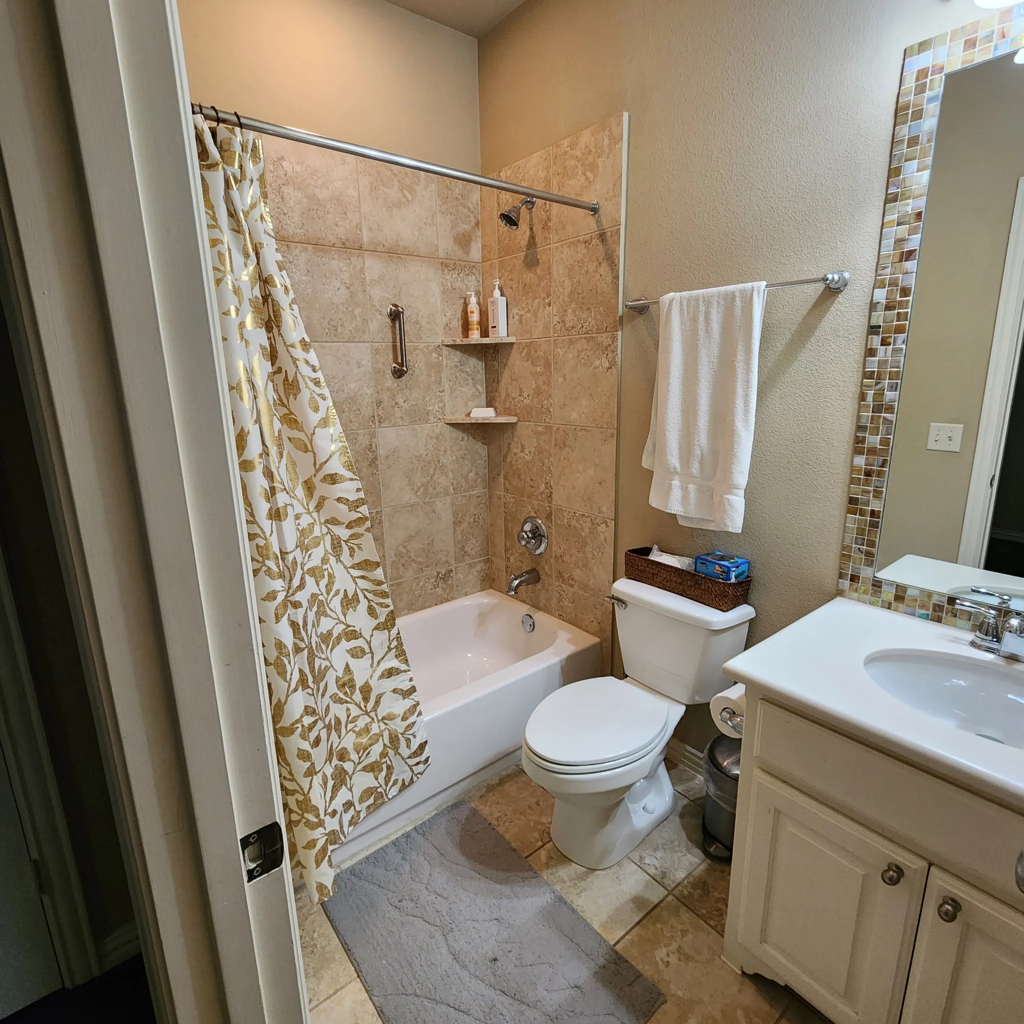 Single Family Residence For Rent in Collin County , 10082 Drawbridge Drive, Frisco, Texas 75035, 4 Bedroom, 4 Bathroom, 2 Garage spaces, 3,501 Sqft, built in 2010, mls#21286718, Real Estate Agent in Frisco, Homes For Rent in Collin county, Homes For Rent in Frisco, Realtor in Frisco Texas, Real Estate Brokerage Independent Realty Texas, Luminita Cordes Realtor