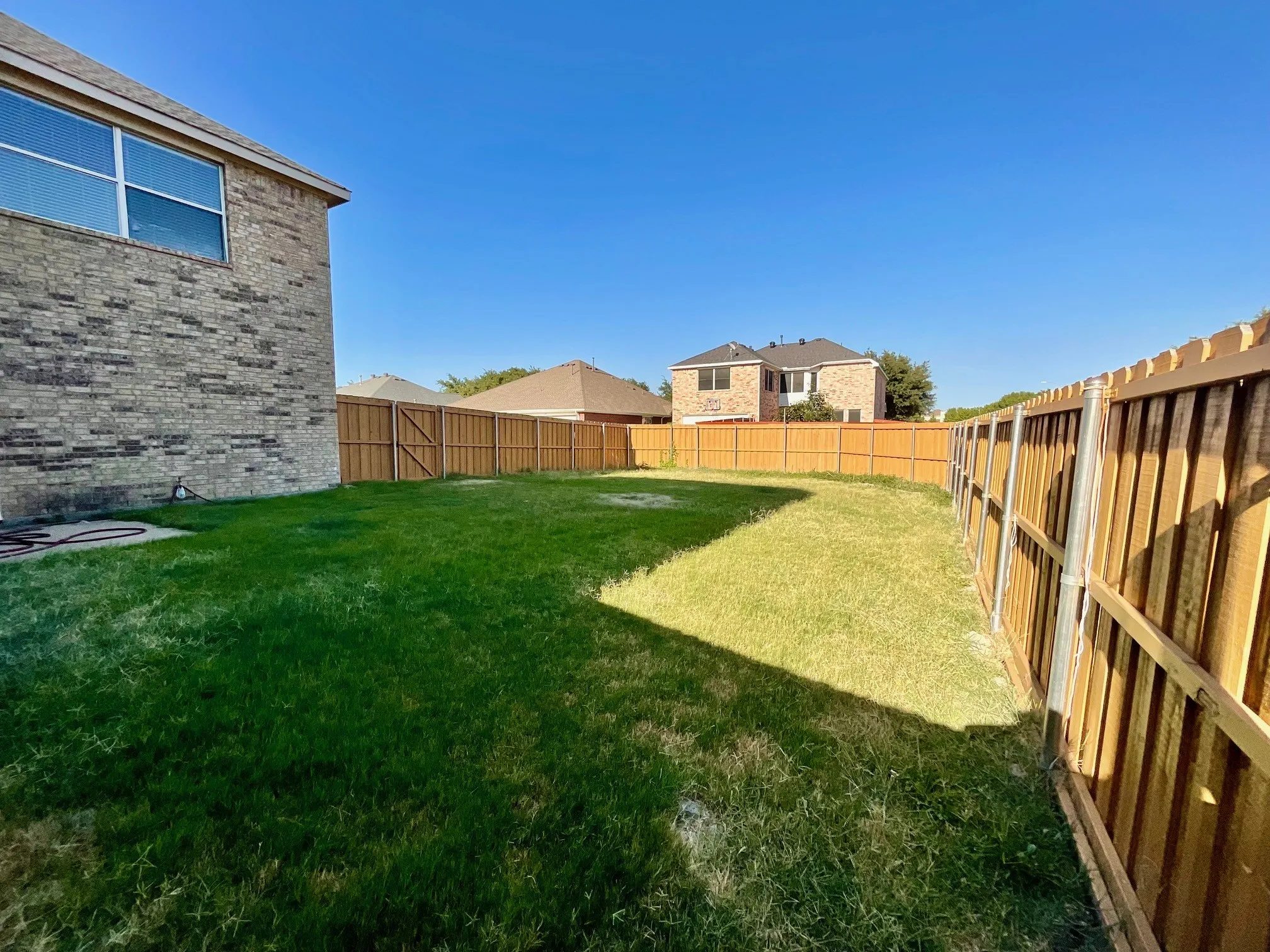 Single Family Residence For Rent in Dallas County , 3102 Red Oak Drive, Sunnyvale, Texas 75182, 4 Bedroom, 3 Bathroom, 2 Garage spaces, 2,918 Sqft, built in 2005, mls#21291884, Real Estate Agent in Sunnyvale, Homes For Rent in Dallas county, Homes For Rent in Sunnyvale, Realtor in Sunnyvale Texas, Real Estate Brokerage Independent Realty Texas, Luminita Cordes Realtor