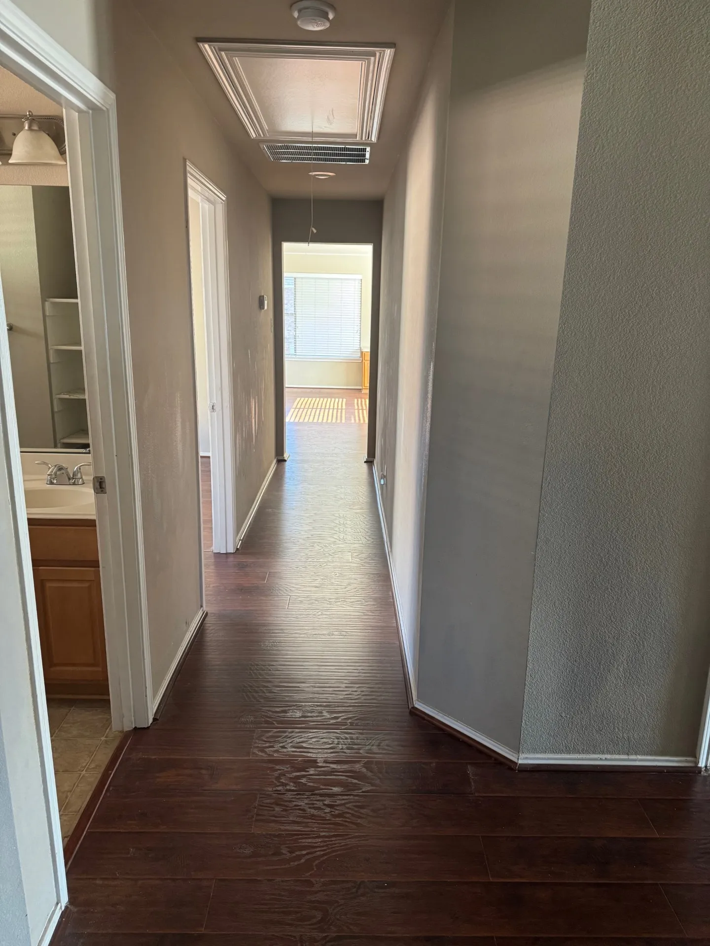 Single Family Residence For Rent in Dallas County , 3102 Red Oak Drive, Sunnyvale, Texas 75182, 4 Bedroom, 3 Bathroom, 2 Garage spaces, 2,918 Sqft, built in 2005, mls#21291884, Real Estate Agent in Sunnyvale, Homes For Rent in Dallas county, Homes For Rent in Sunnyvale, Realtor in Sunnyvale Texas, Real Estate Brokerage Independent Realty Texas, Luminita Cordes Realtor
