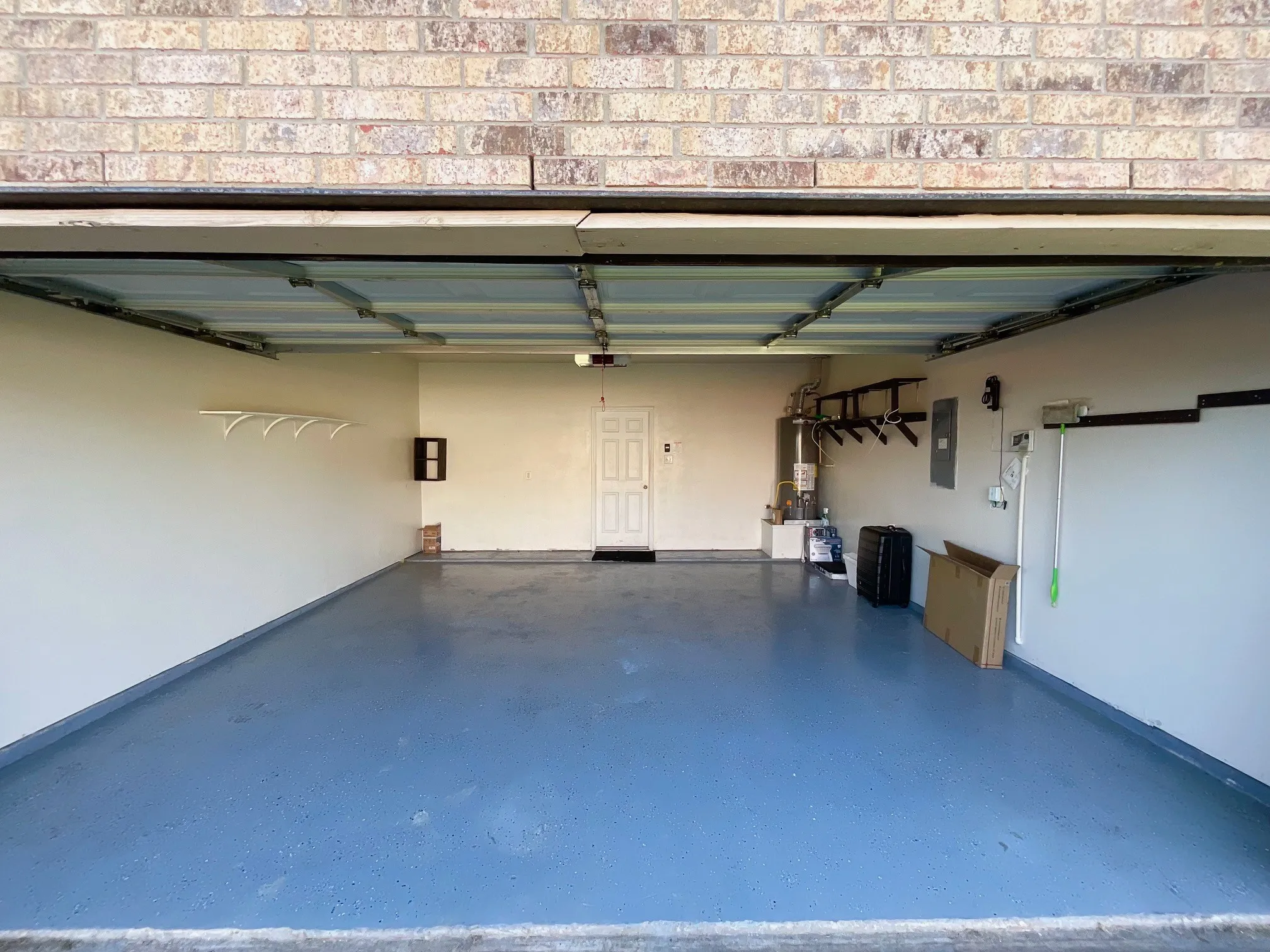 Single Family Residence For Rent in Dallas County , 3102 Red Oak Drive, Sunnyvale, Texas 75182, 4 Bedroom, 3 Bathroom, 2 Garage spaces, 2,918 Sqft, built in 2005, mls#21291884, Real Estate Agent in Sunnyvale, Homes For Rent in Dallas county, Homes For Rent in Sunnyvale, Realtor in Sunnyvale Texas, Real Estate Brokerage Independent Realty Texas, Luminita Cordes Realtor