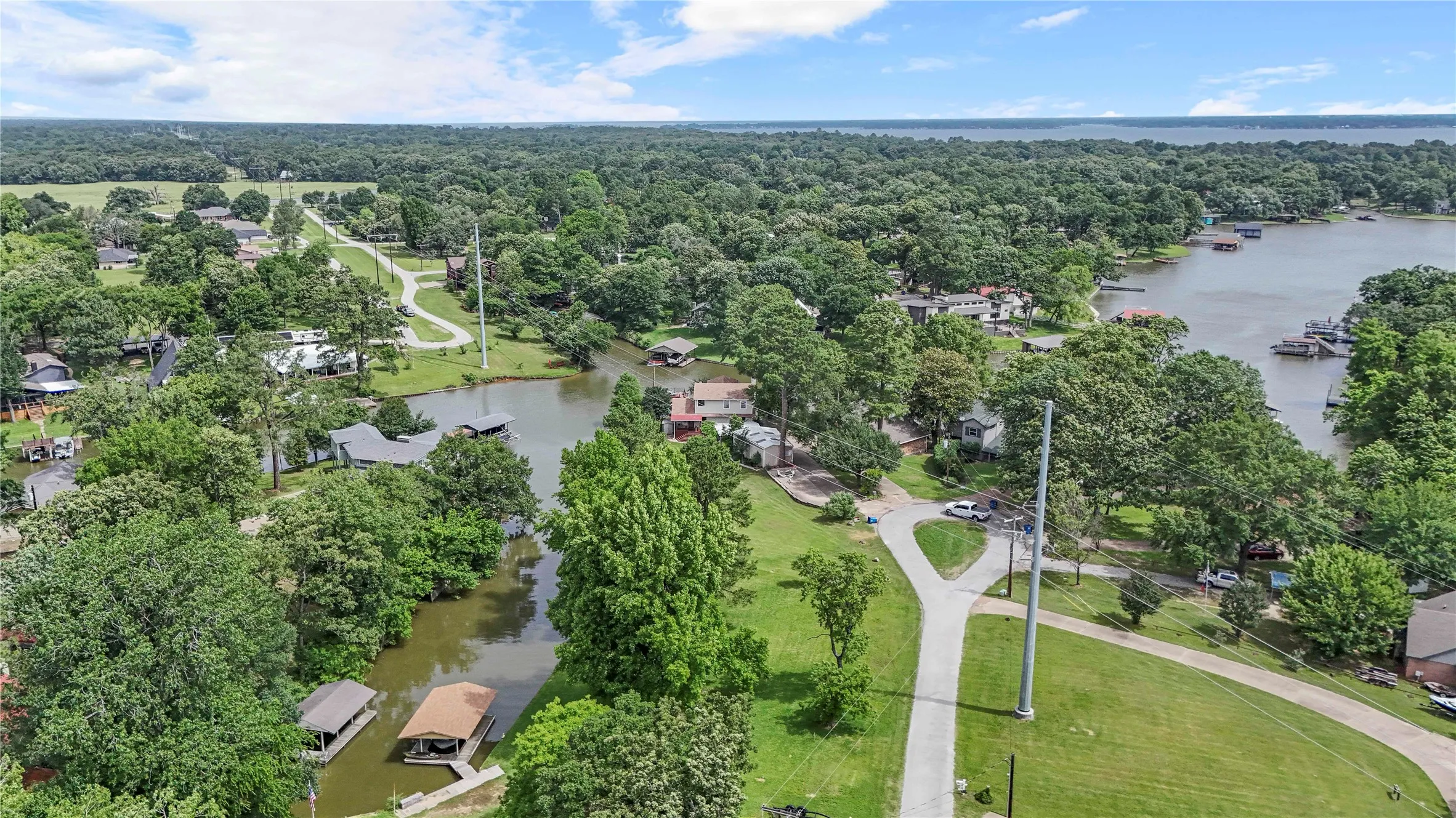 Improved Land For Sale in Henderson County , 0 Sundown Trail, Tool, Texas 75143, 0, 0, Garage spaces, 0 Sqft, built in 0, mls#21282745, Real Estate Agent in Tool, Homes For Sale in Henderson county, Homes For Sale in Tool, Realtor in Tool Texas, Real Estate Brokerage Independent Realty Texas, Luminita Cordes Realtor