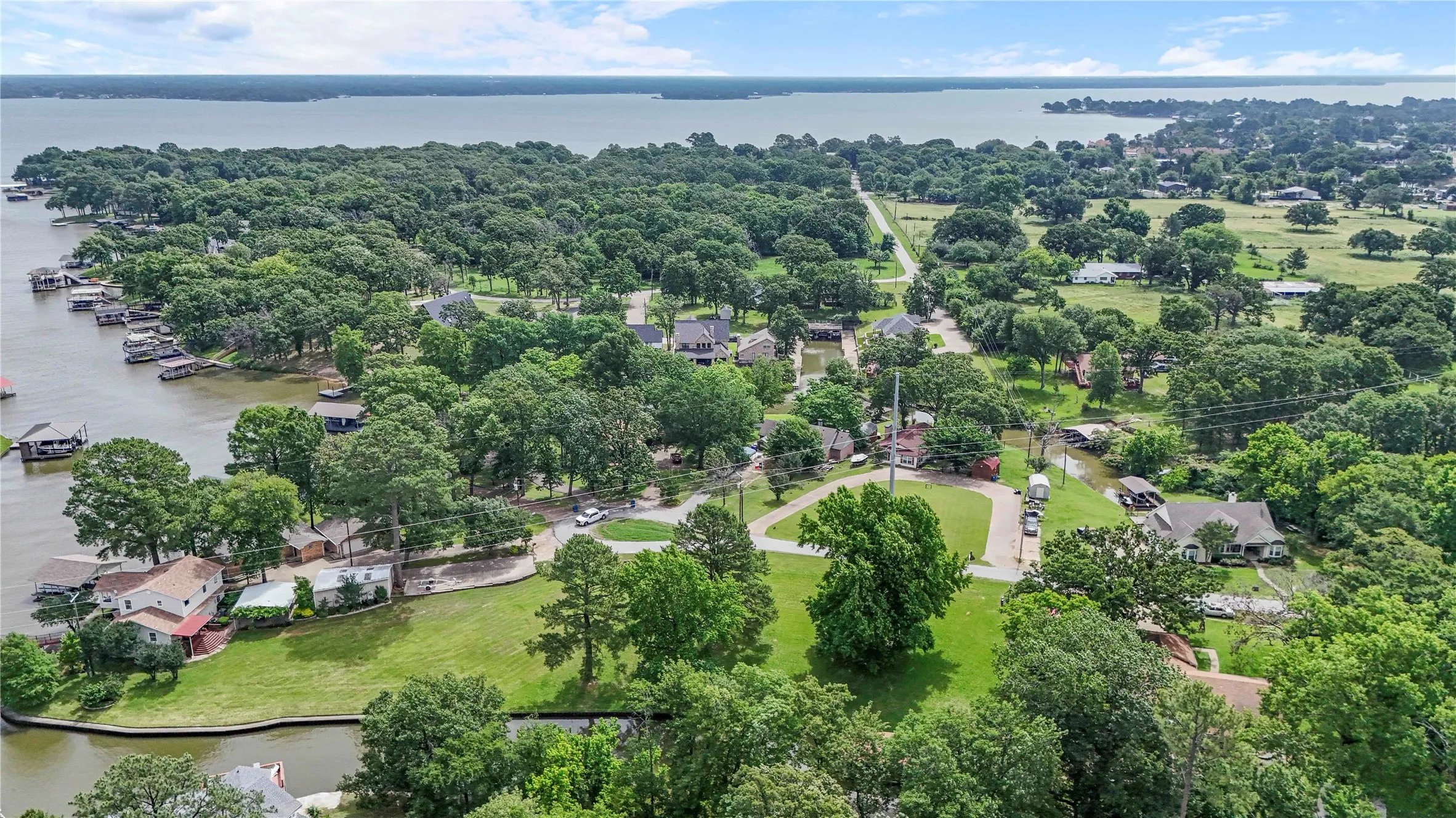 Improved Land For Sale in Henderson County , 0 Sundown Trail, Tool, Texas 75143, 0, 0, Garage spaces, 0 Sqft, built in 0, mls#21282745, Real Estate Agent in Tool, Homes For Sale in Henderson county, Homes For Sale in Tool, Realtor in Tool Texas, Real Estate Brokerage Independent Realty Texas, Luminita Cordes Realtor